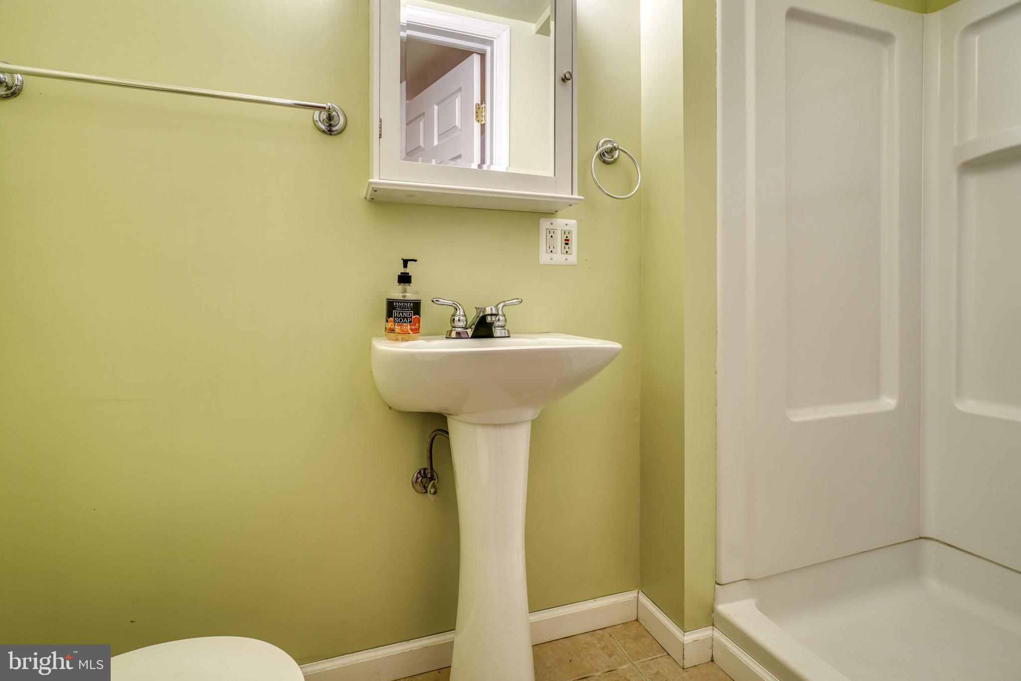 RODGERS FORGE - Residential Lease