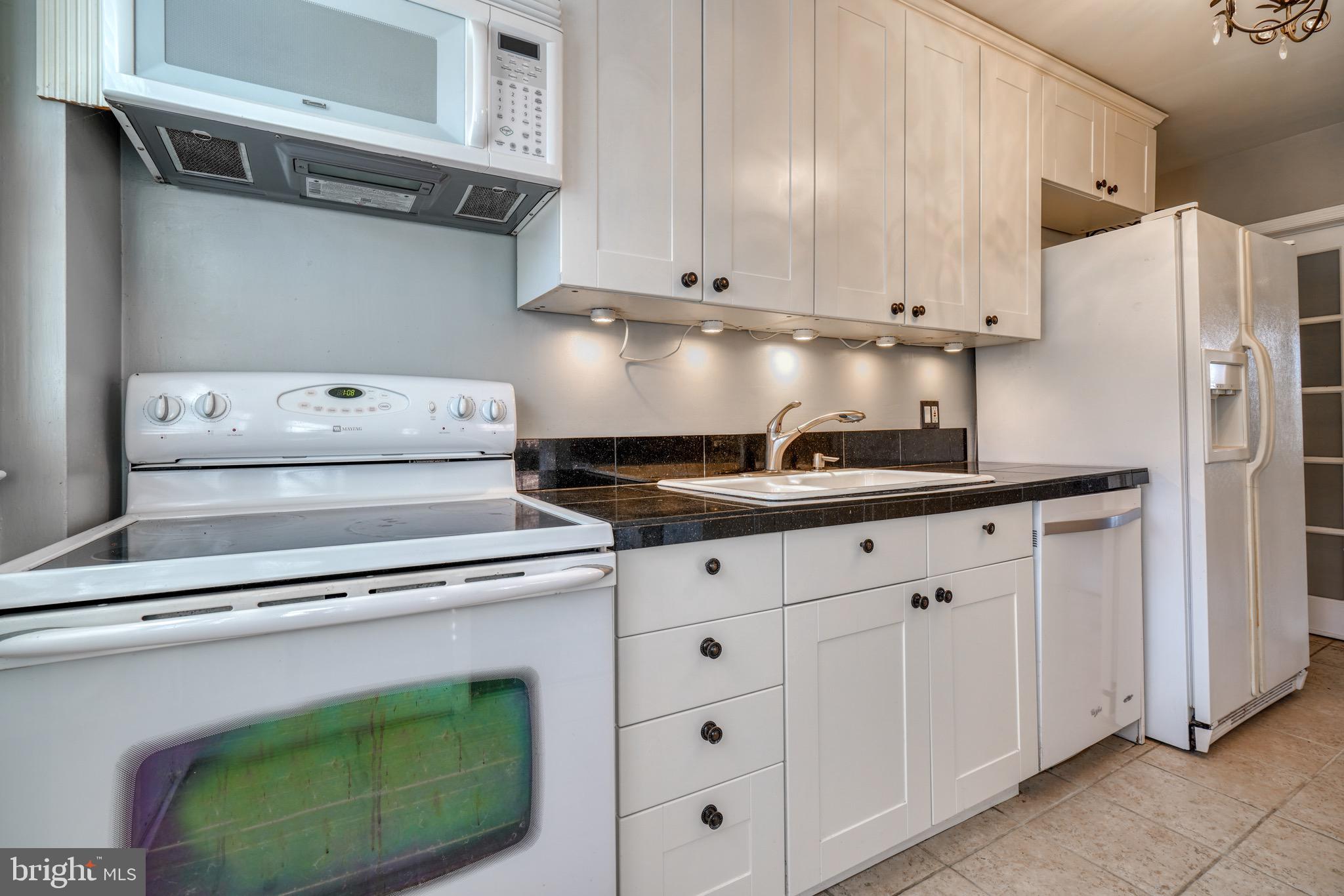 RODGERS FORGE - Residential Lease