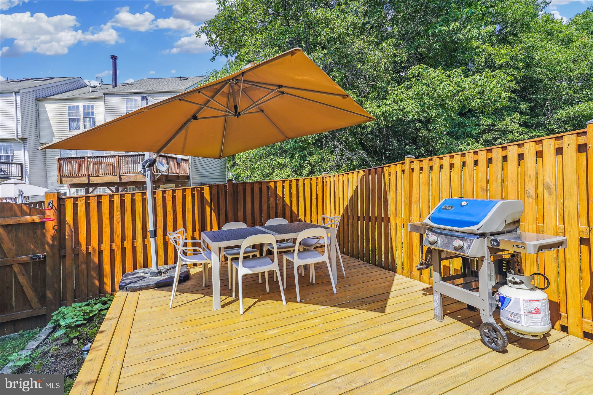 GREEN TRAILS - Residential