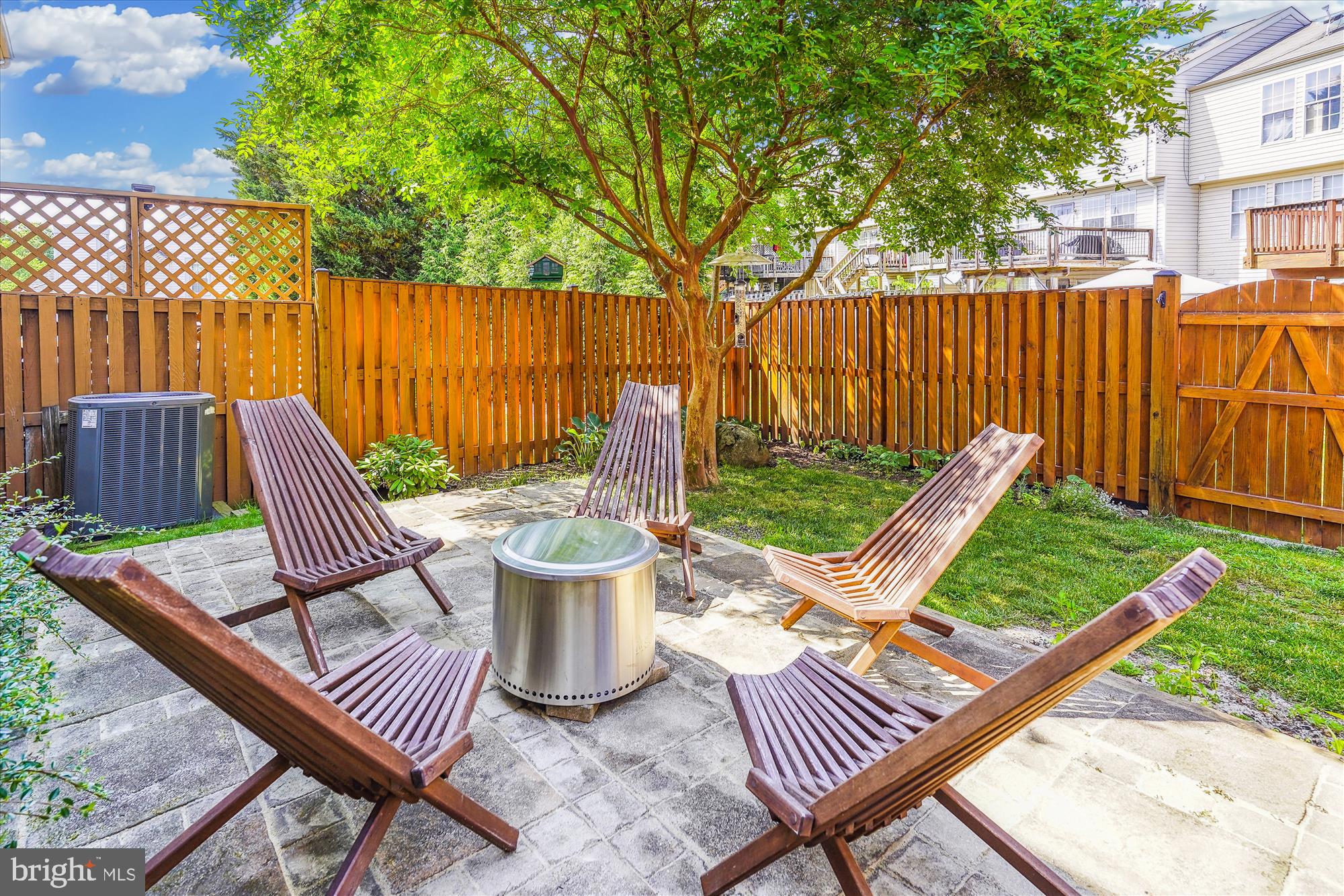 GREEN TRAILS - Residential