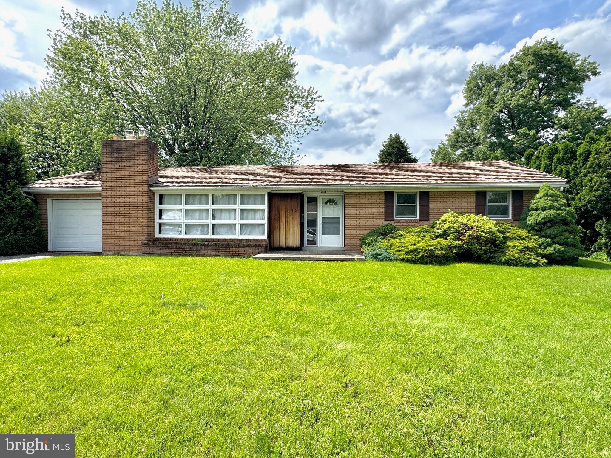 116 N ELM STREET