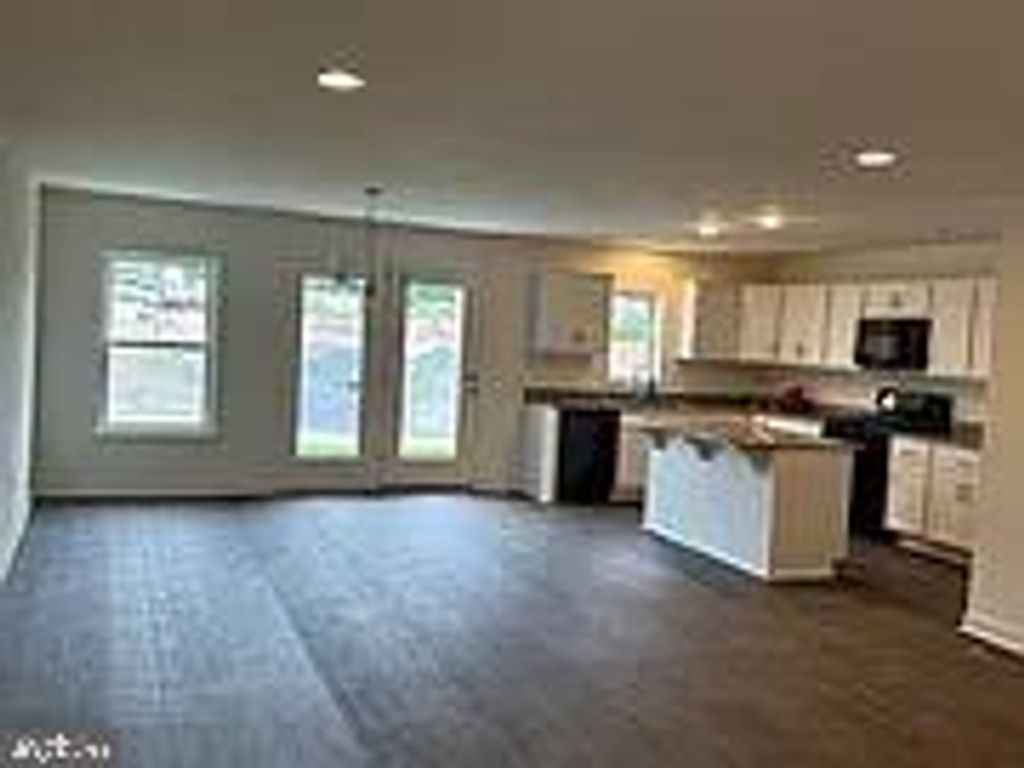 Photo of 7215 White Oak Boulevard, HARRISBURG, PA 17112 (MLS # PADA2051738)