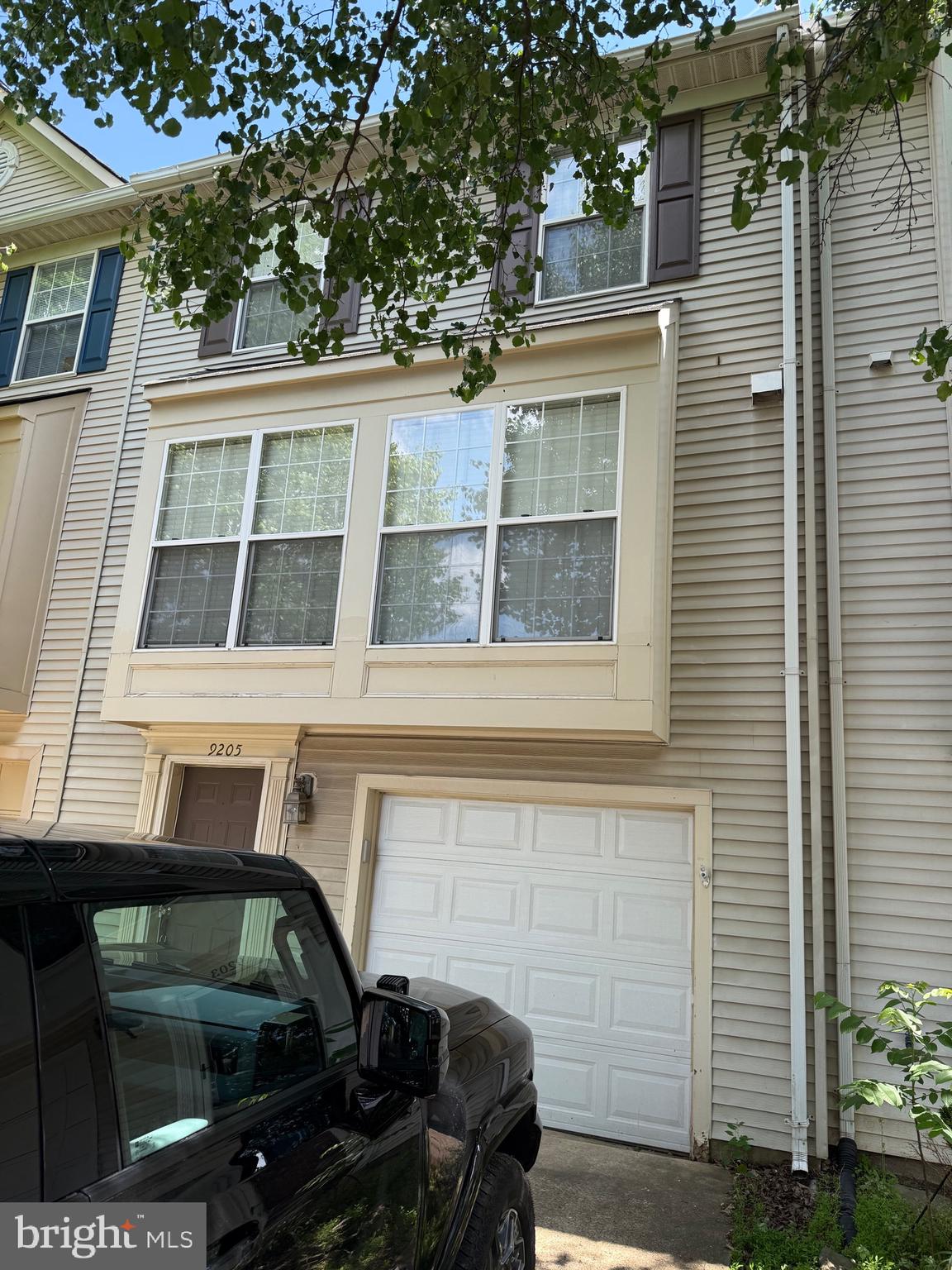 BELMONT STATION - Residential