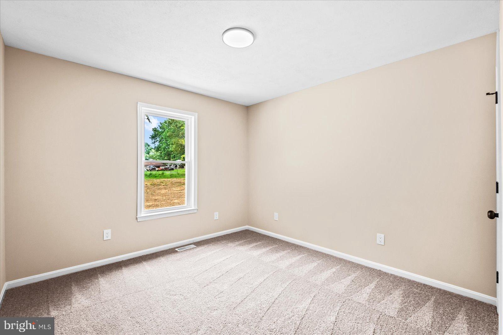 SPRING VALLEY - Residential