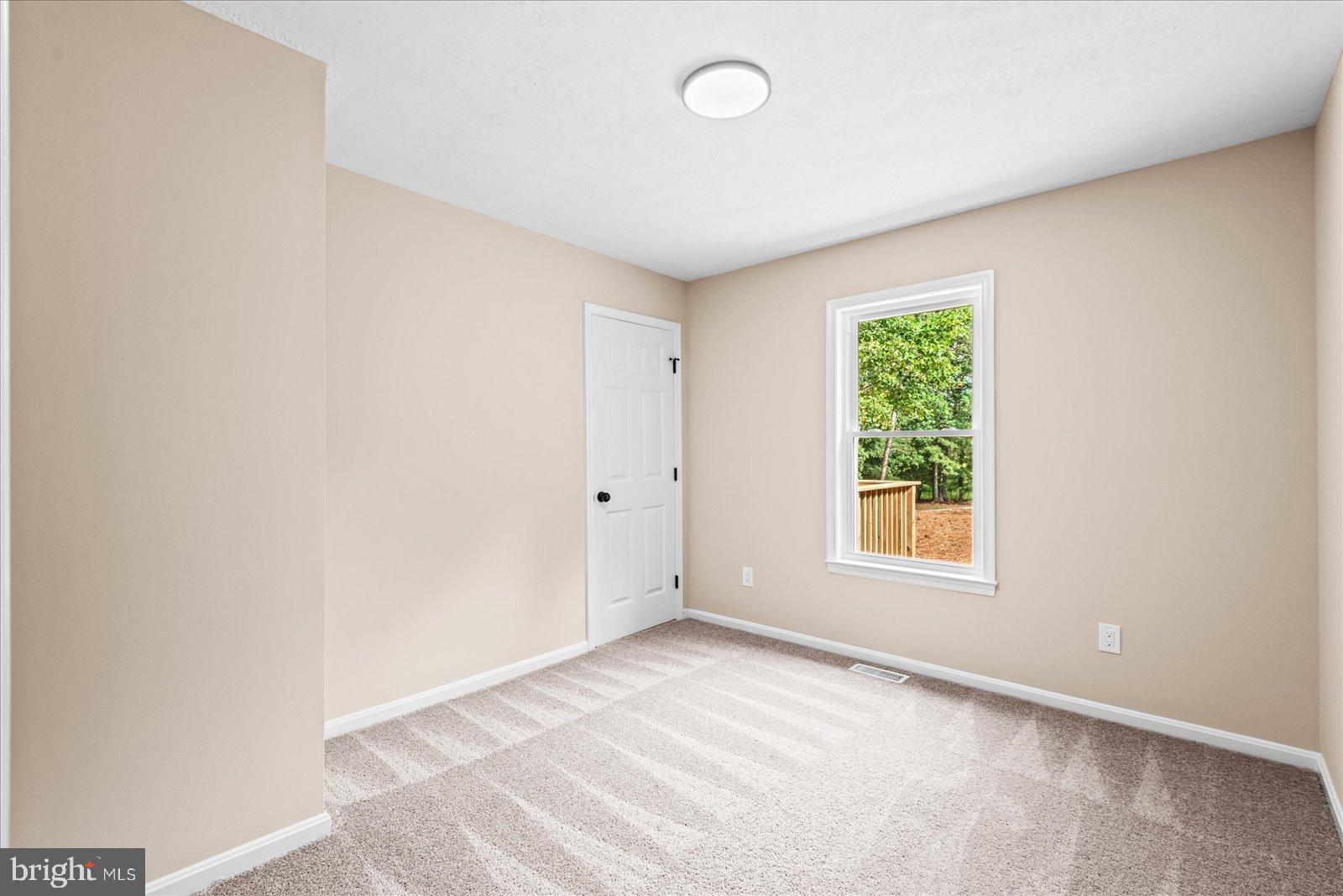 SPRING VALLEY - Residential