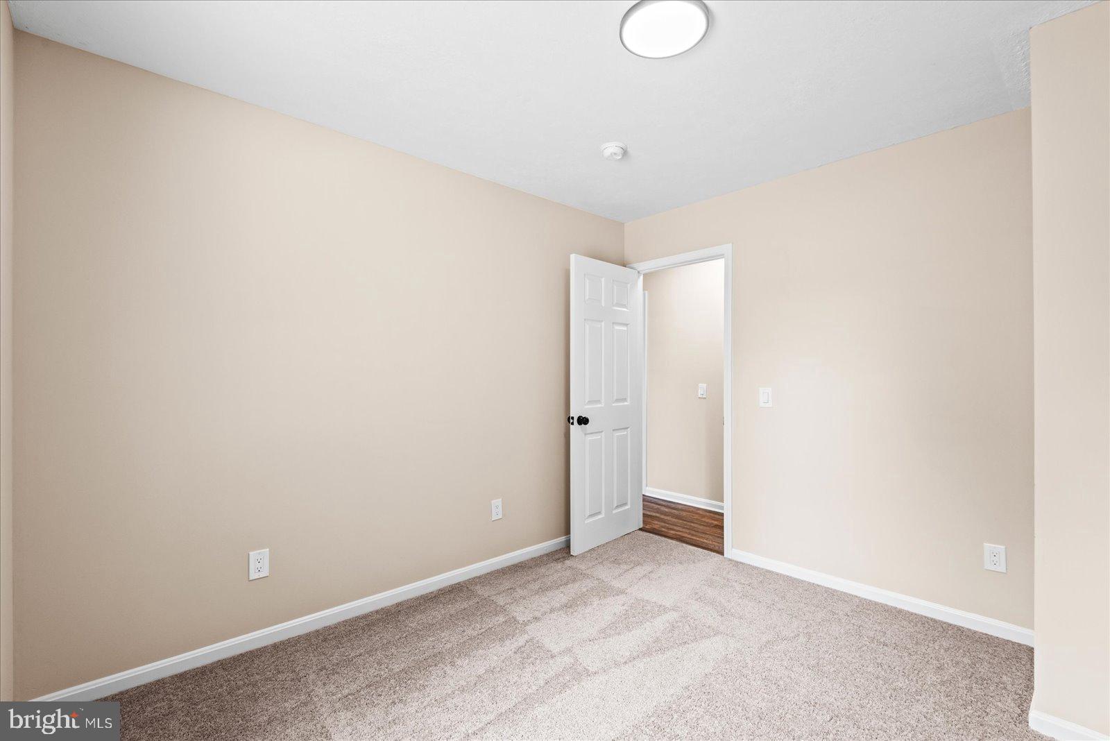 SPRING VALLEY - Residential