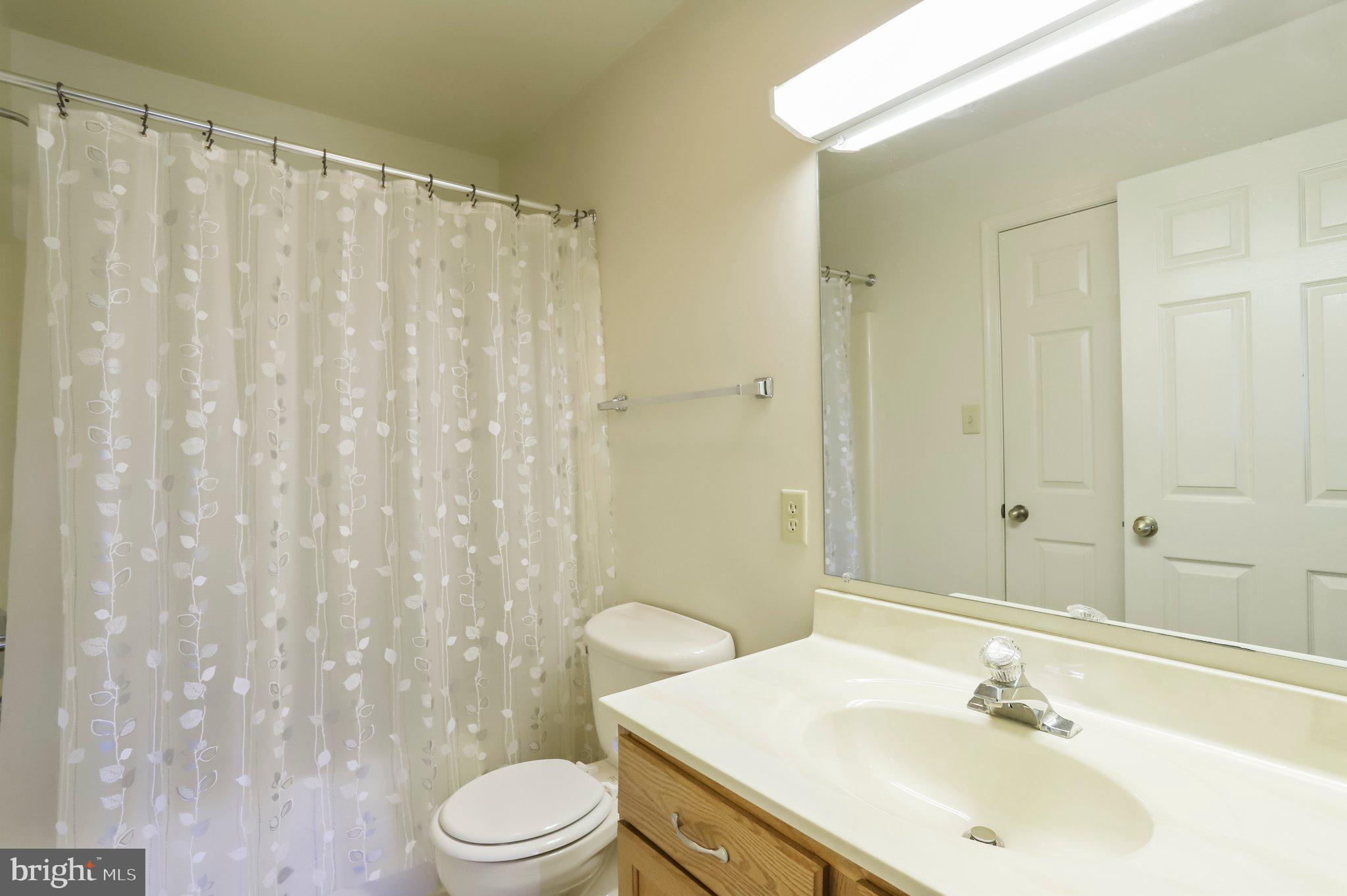 SOUTH POINTE - Residential