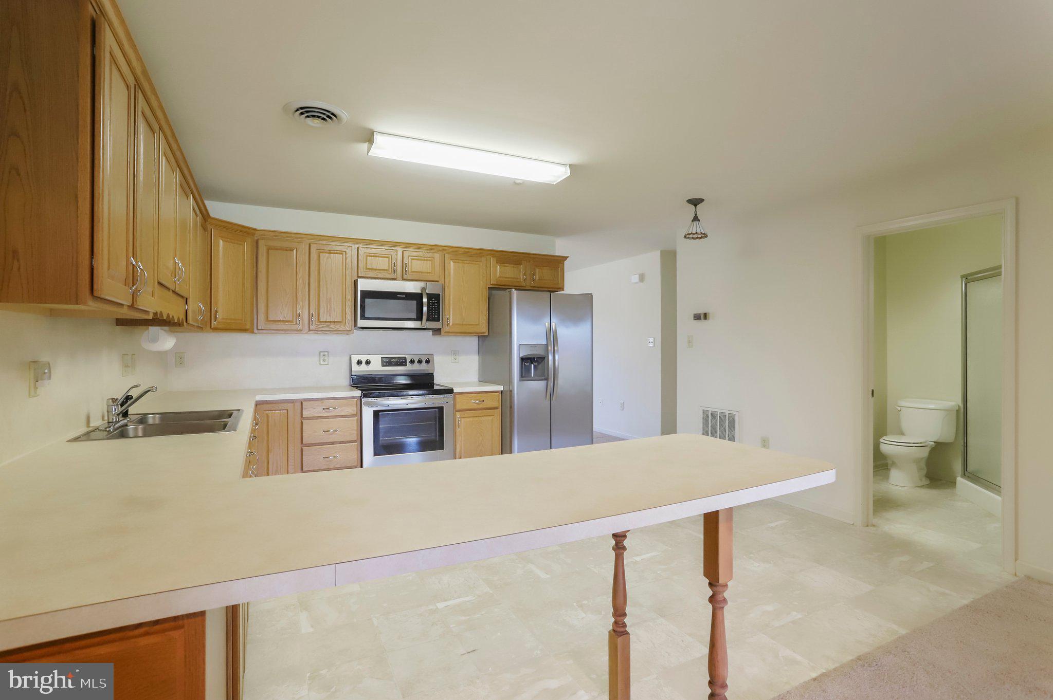 SOUTH POINTE - Residential