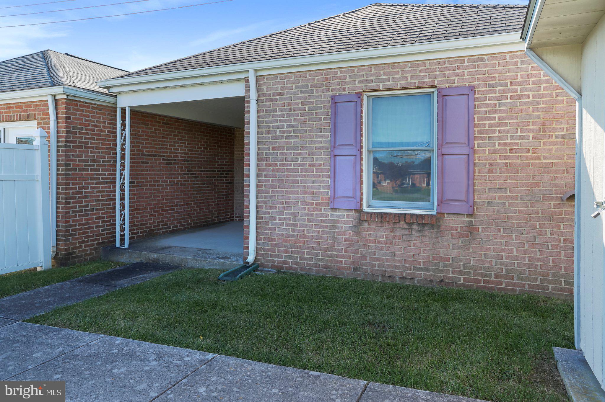 SOUTH POINTE - Residential