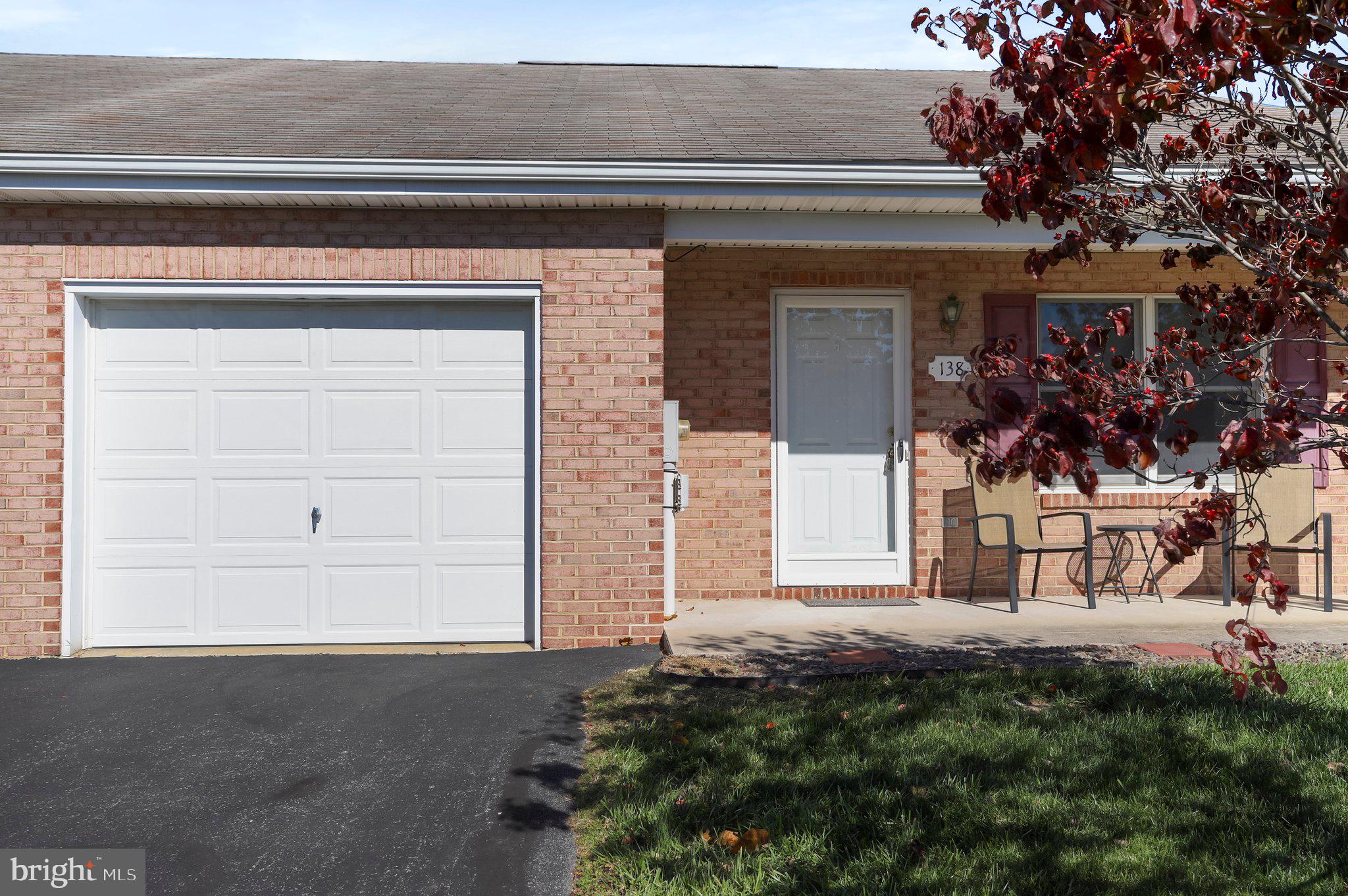 SOUTH POINTE - Residential