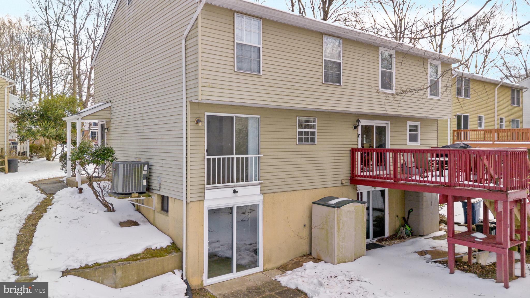 VILLAGE OF OWEN BROWN - Residential