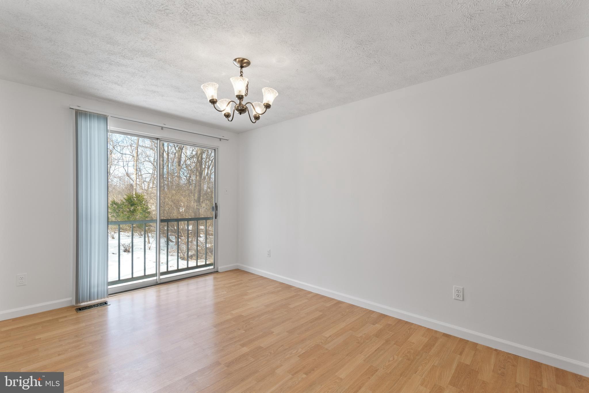 VILLAGE OF OWEN BROWN - Residential