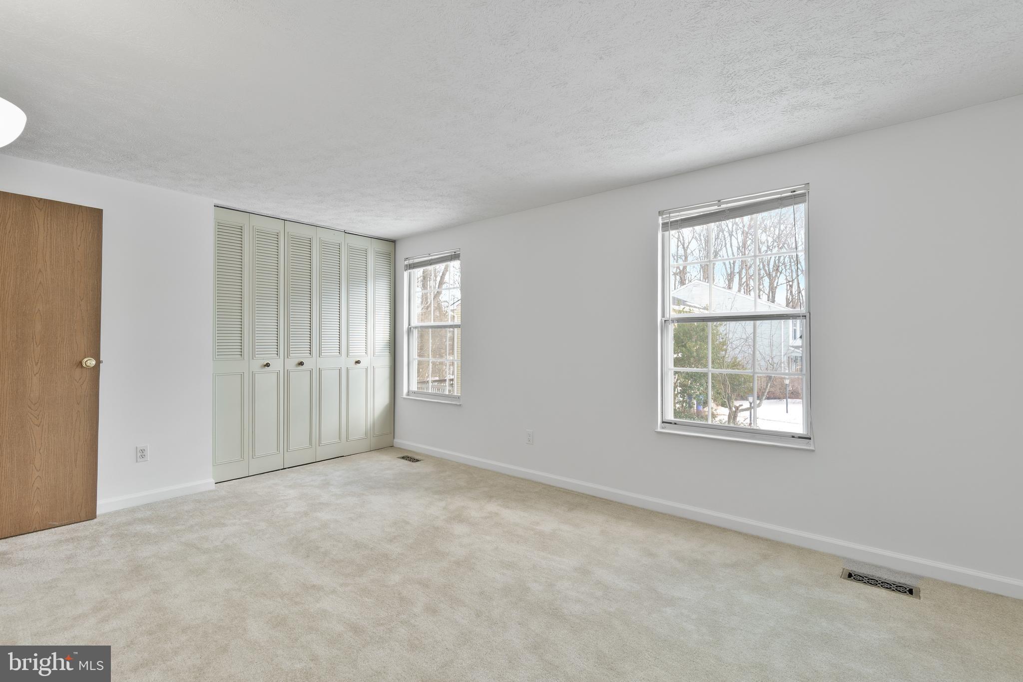 VILLAGE OF OWEN BROWN - Residential