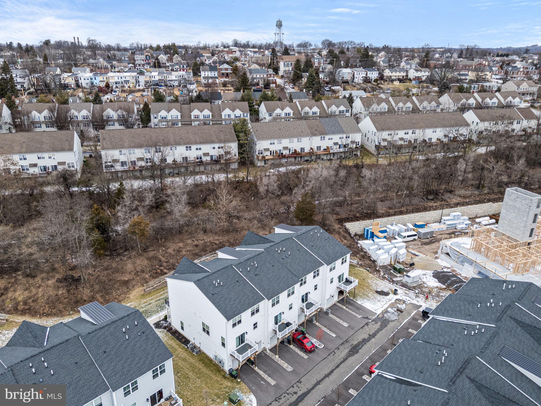 STEELPOINTE - Residential