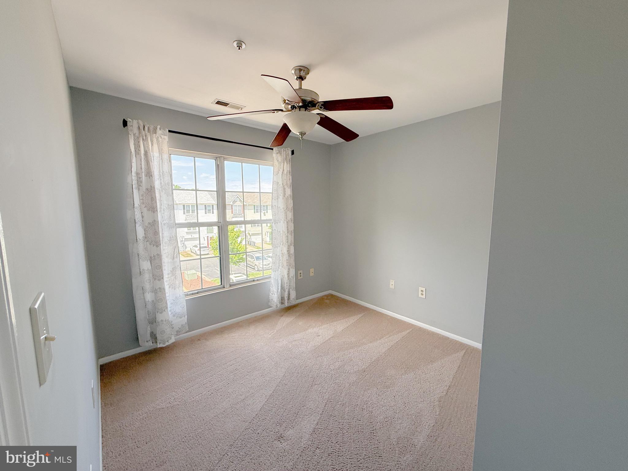 BURNT OAKS - Residential Lease