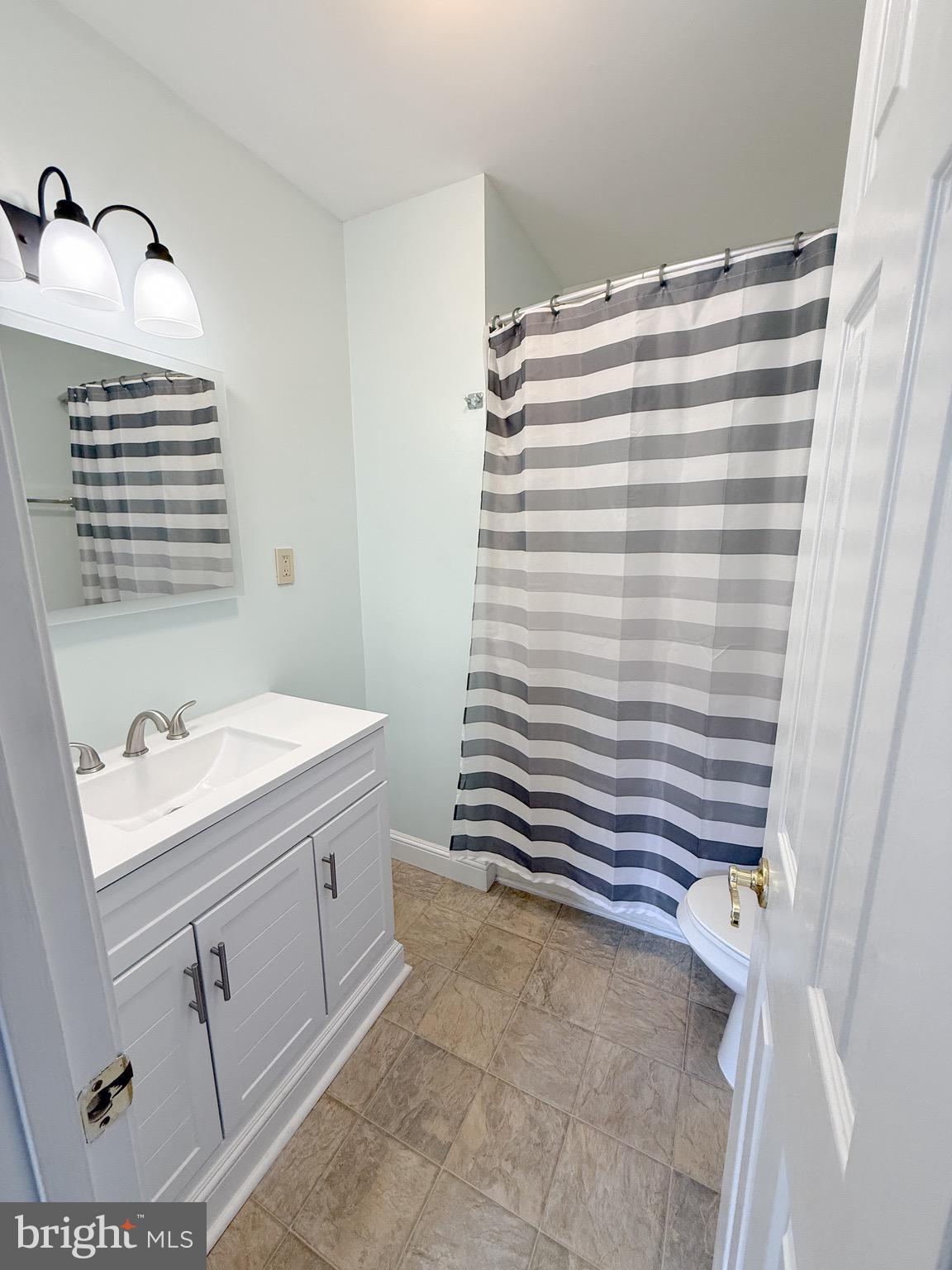 BURNT OAKS - Residential Lease