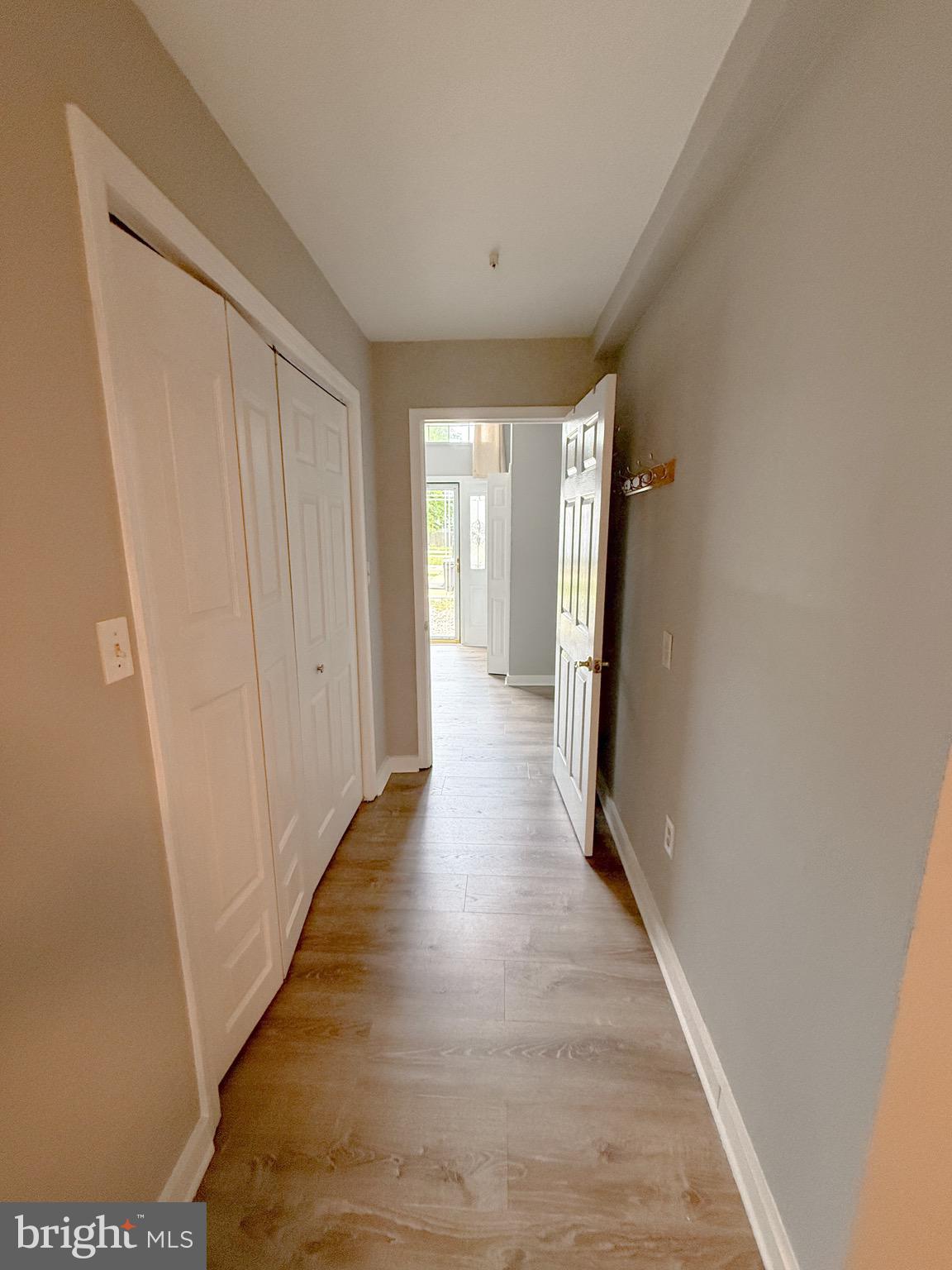 BURNT OAKS - Residential Lease