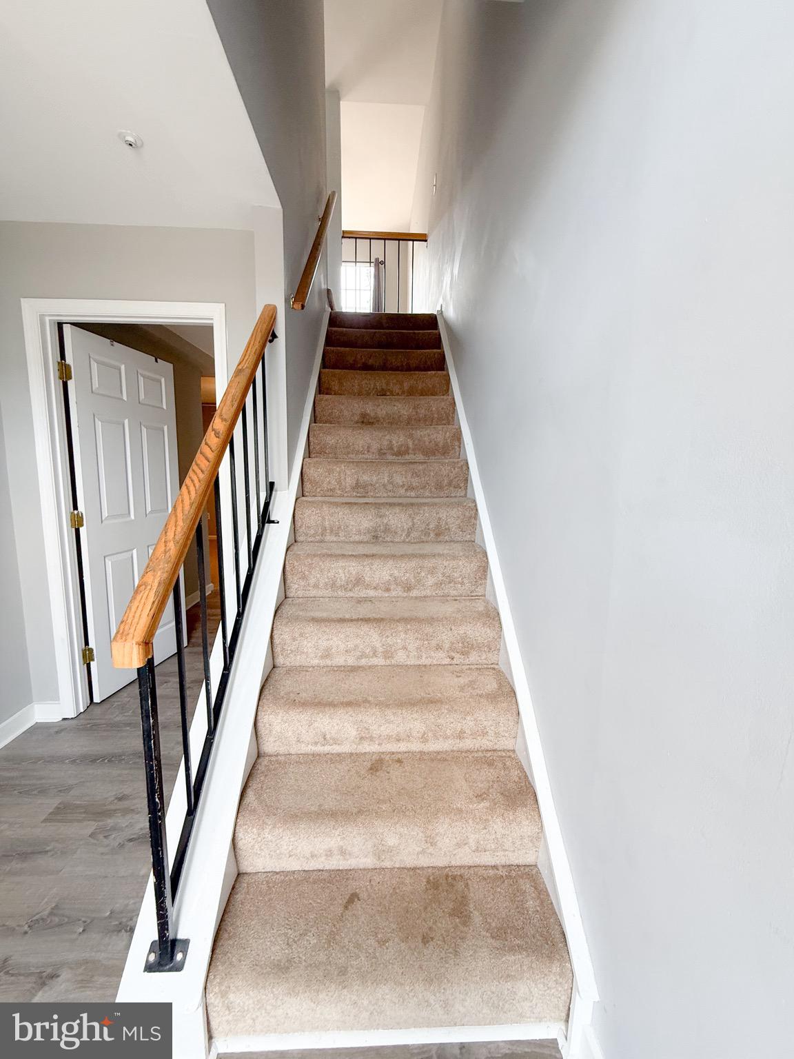 BURNT OAKS - Residential Lease