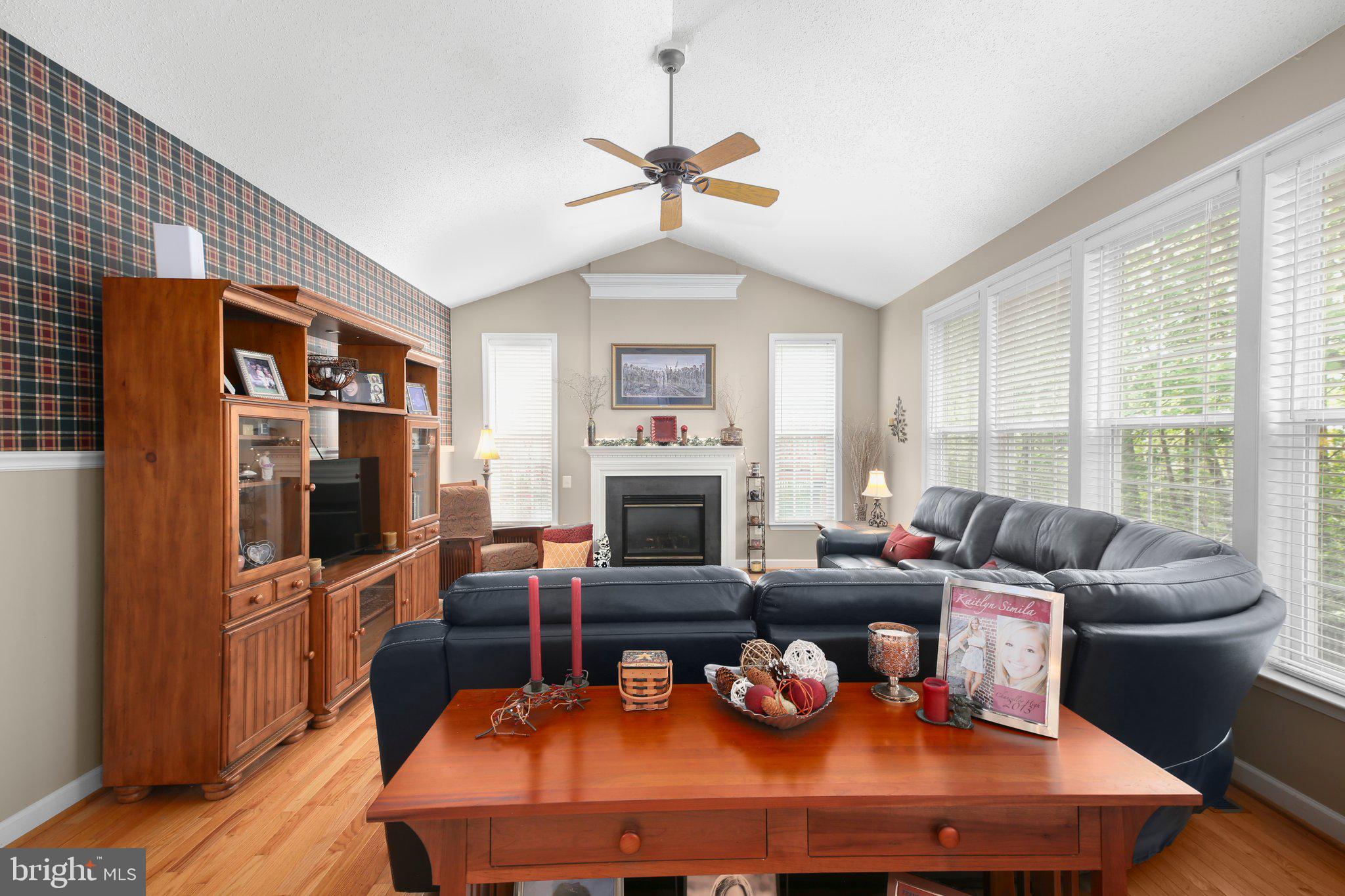 SALEM FIELDS - Residential