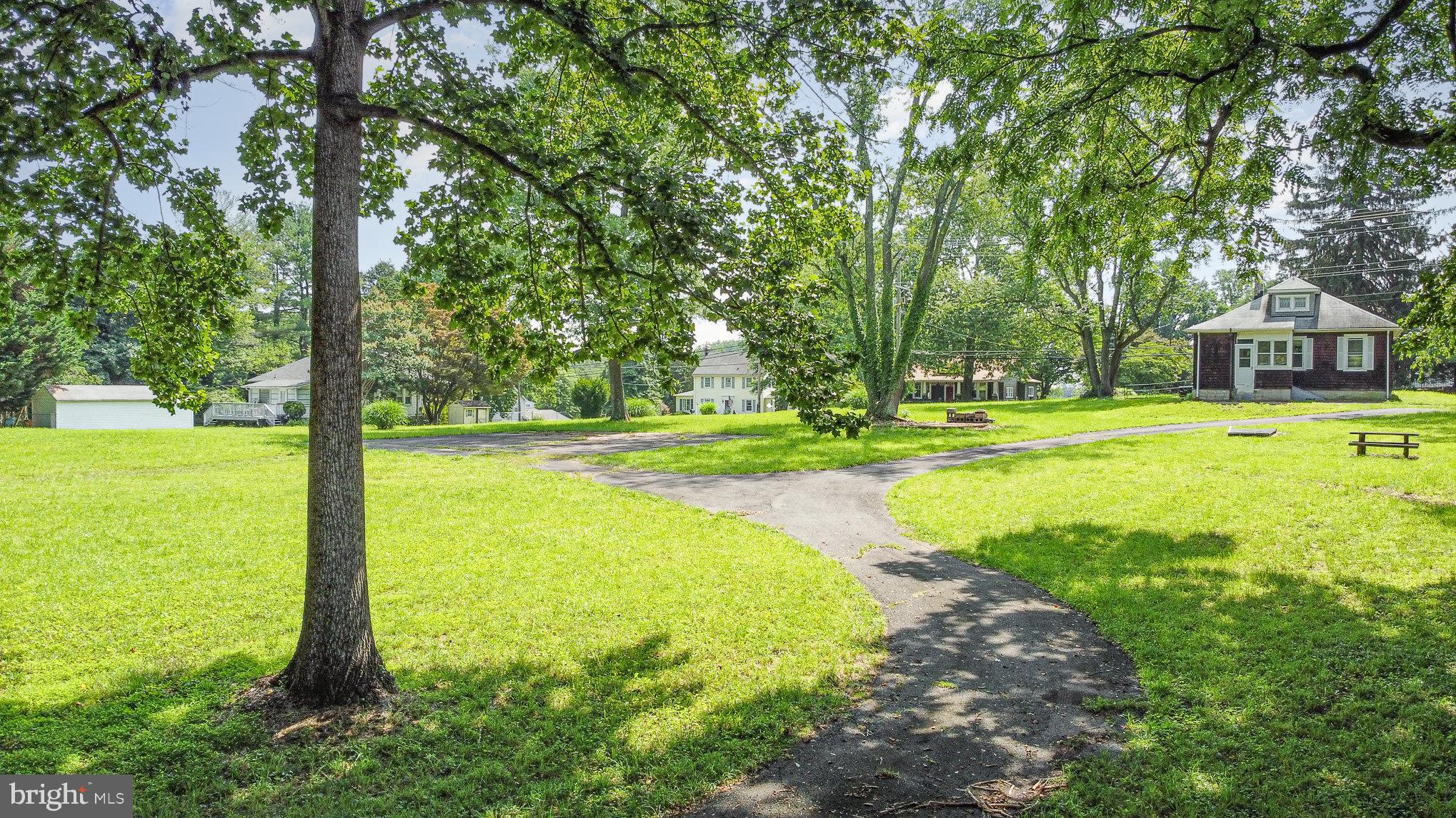 KINGSVILLE - Residential