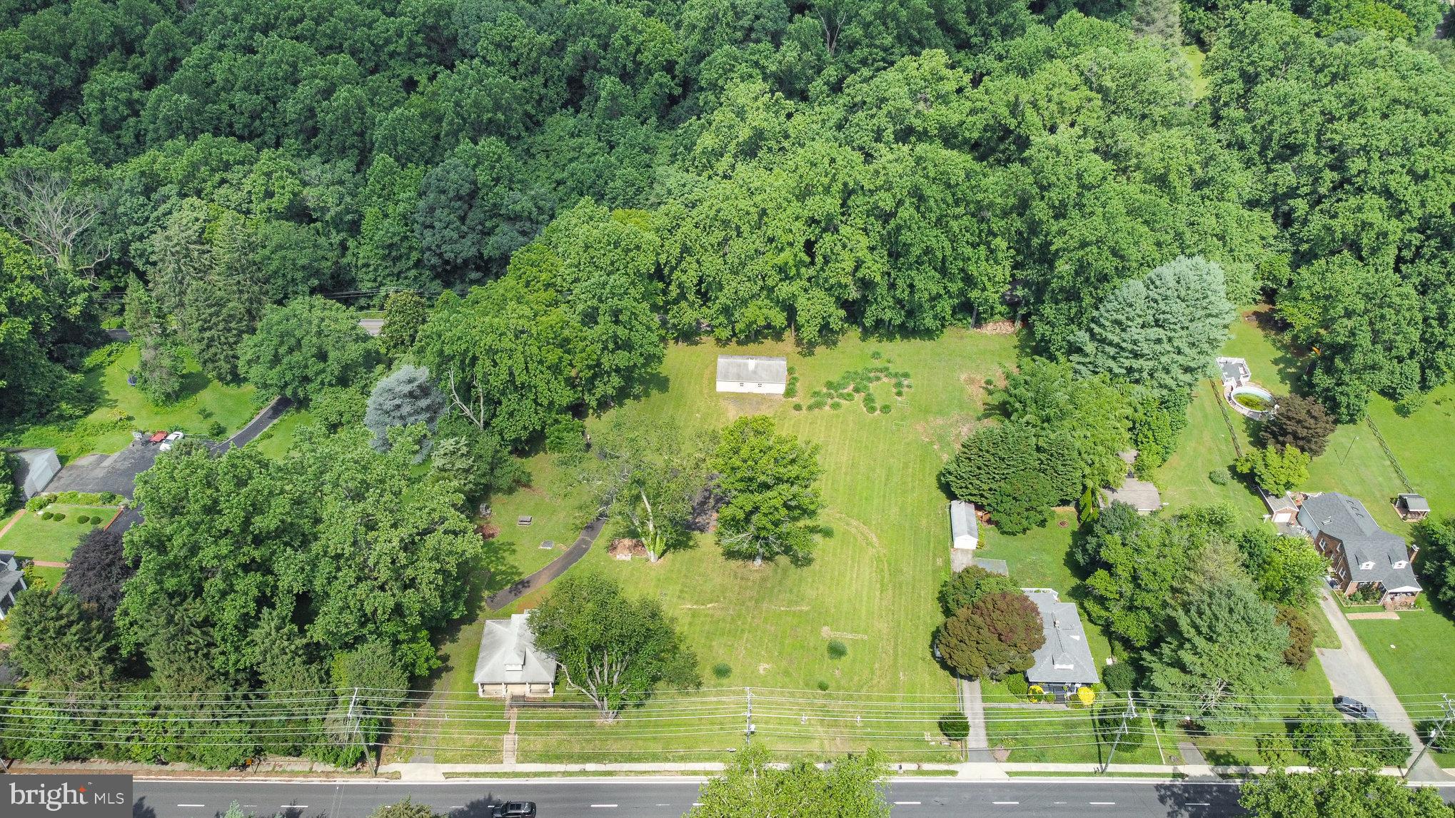 KINGSVILLE - Residential