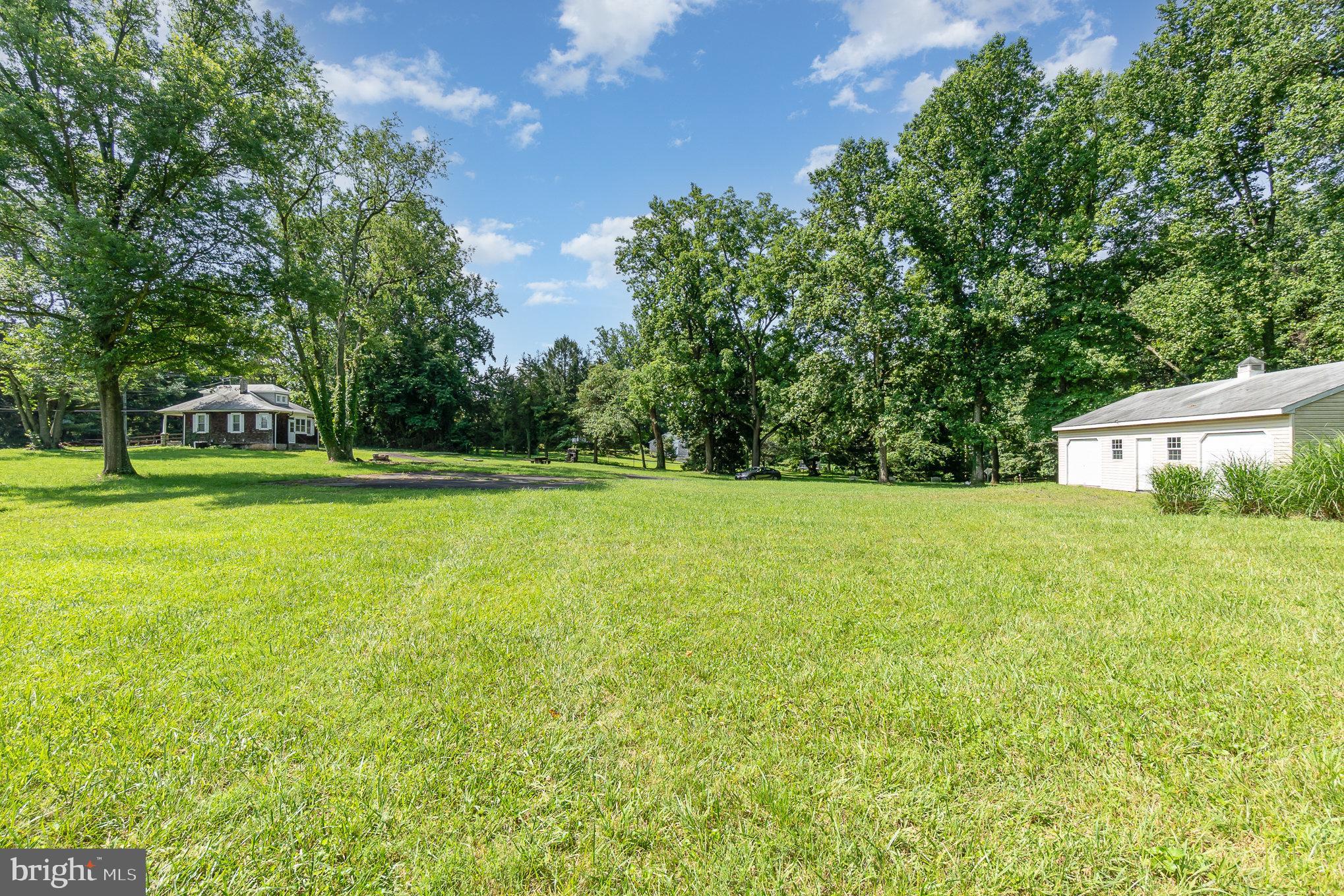 KINGSVILLE - Residential