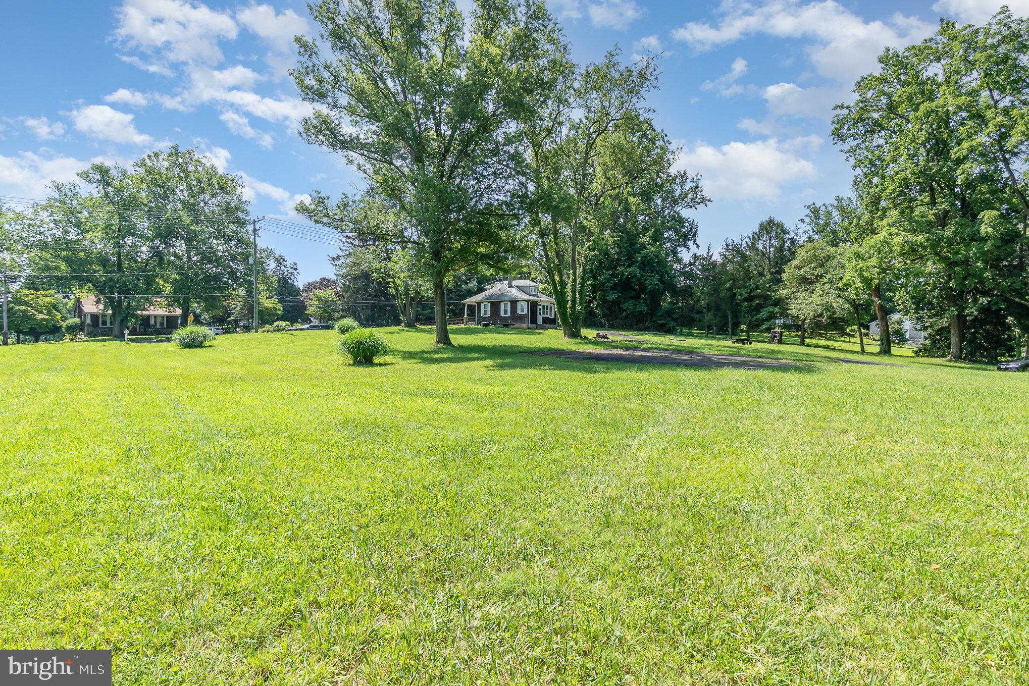 KINGSVILLE - Residential