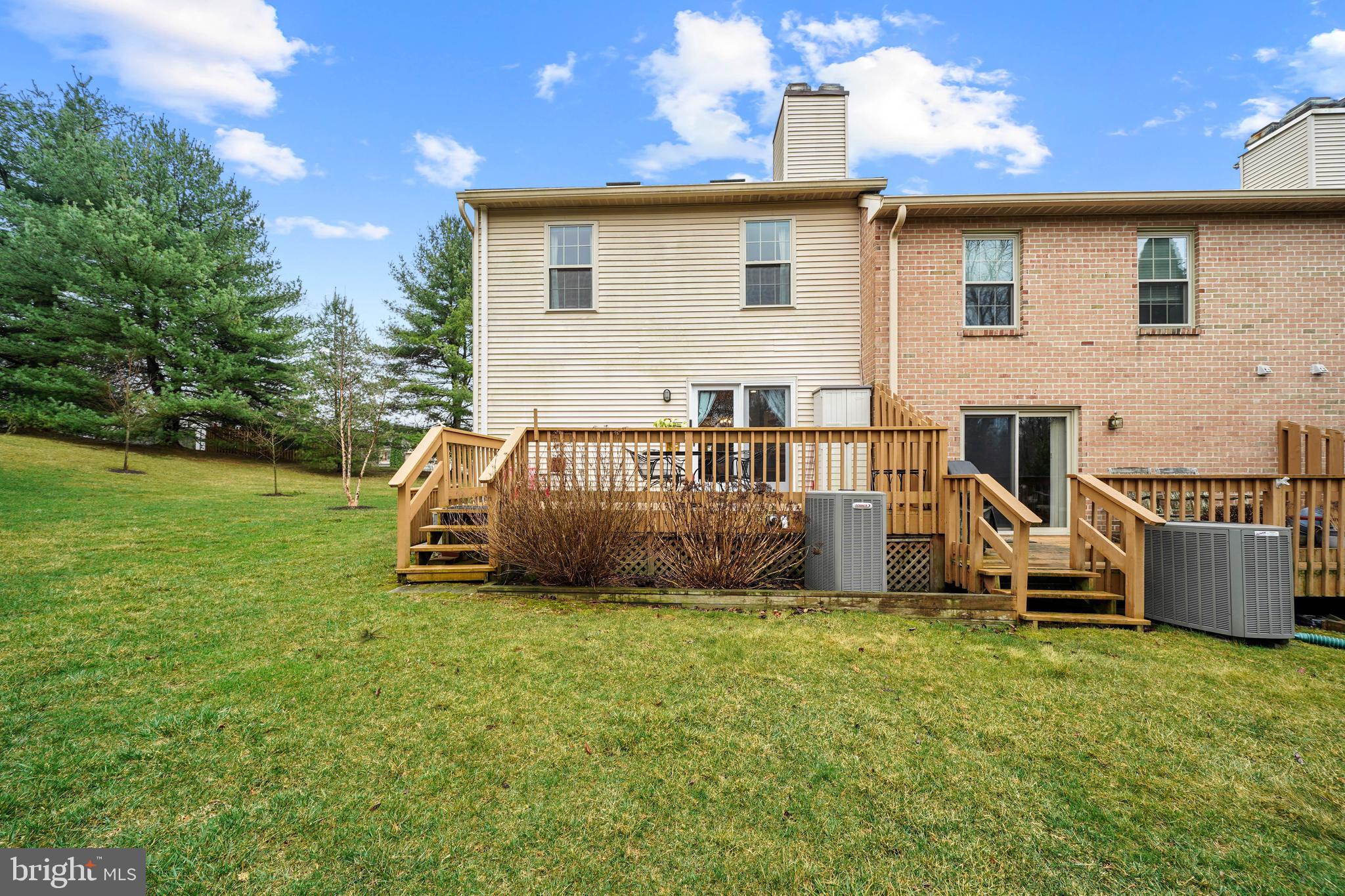 PLUM TREE VILLAGE - Residential