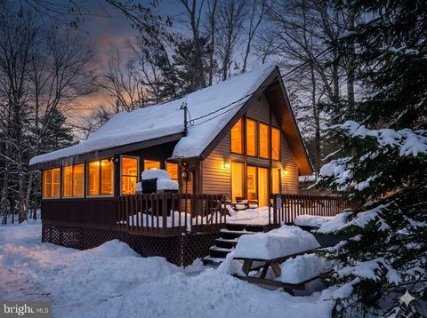 102 KING ARTHUR ROAD POCONO LAKE PA 18347