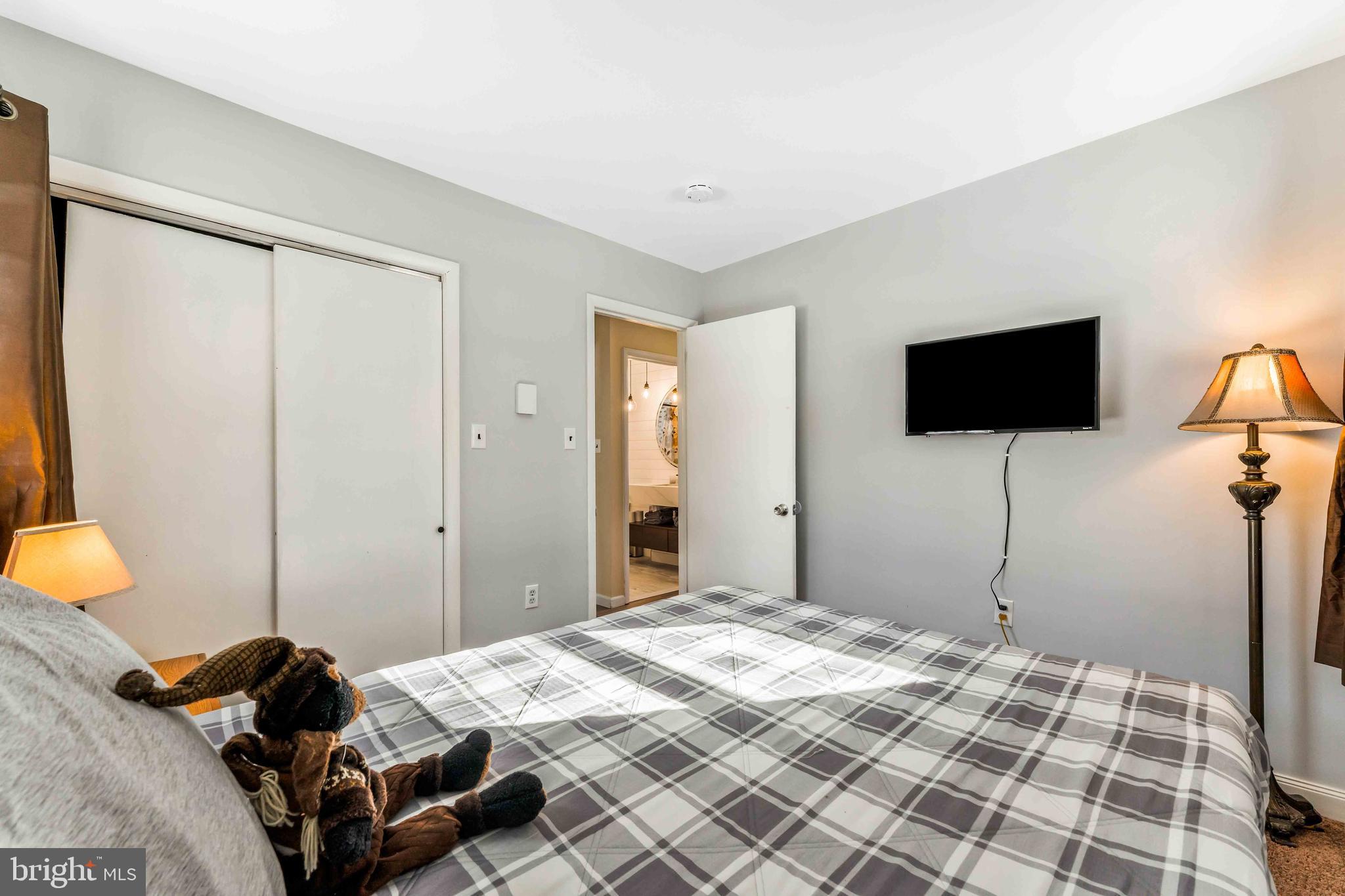 CAMELOT FOREST CONSERVATION ASSOC. - Residential