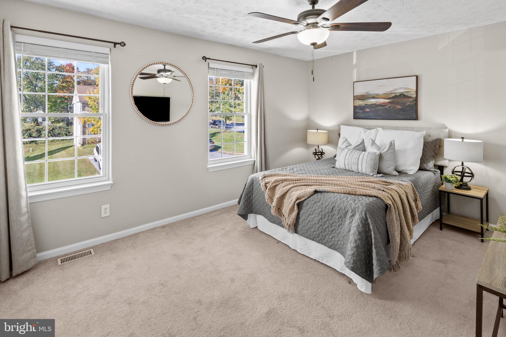 RICHARDSON MEWS - Residential