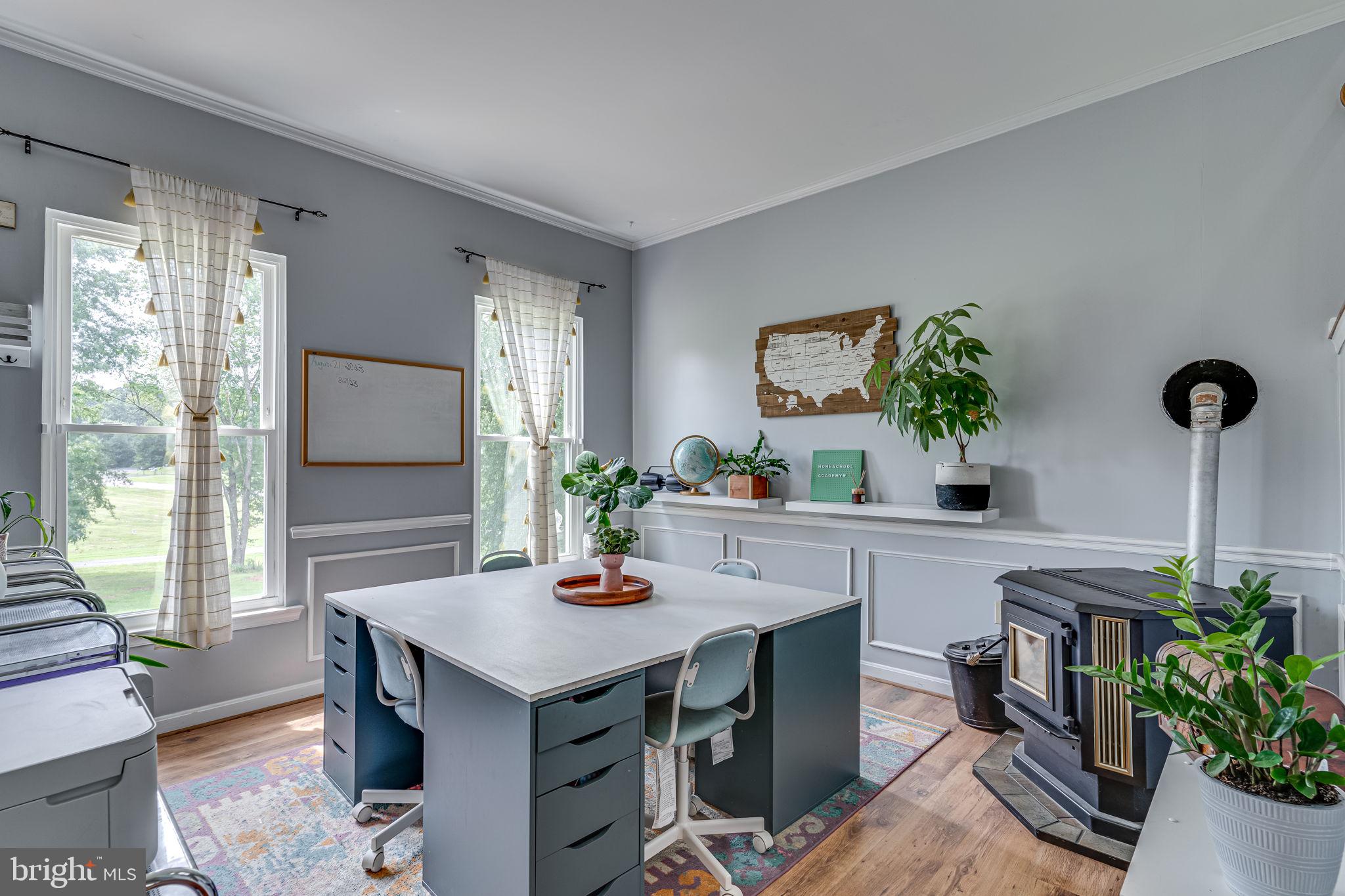 BROADVIEW - Residential