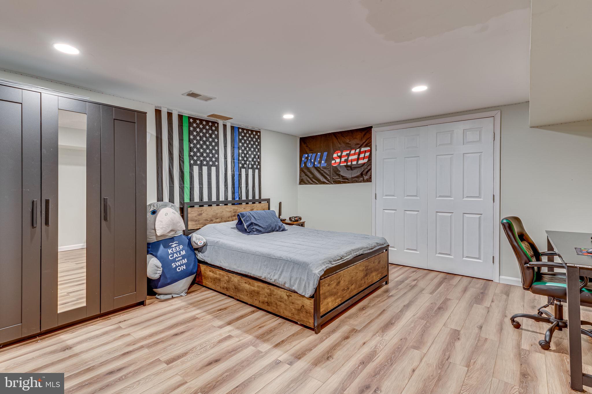 BROADVIEW - Residential