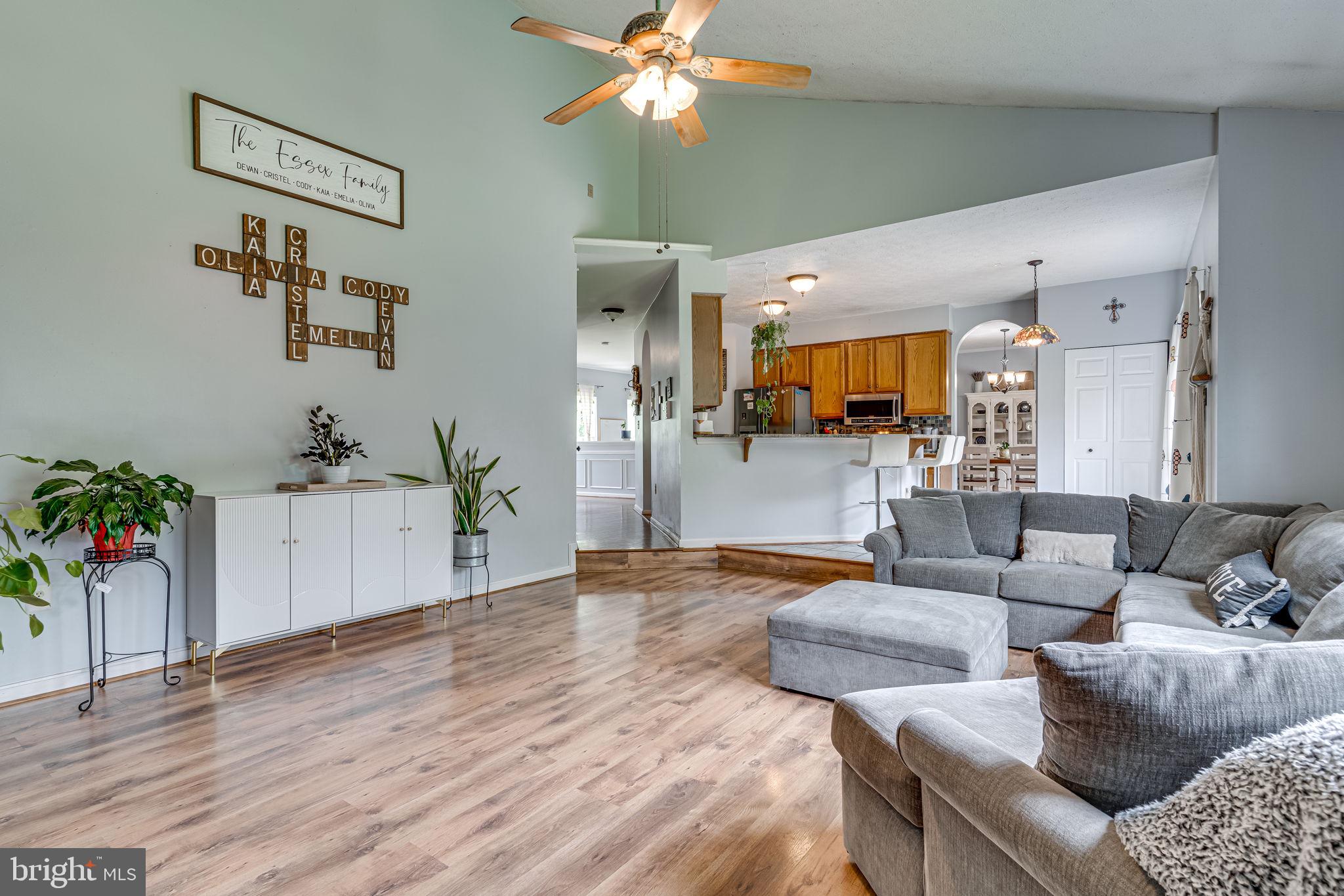 BROADVIEW - Residential