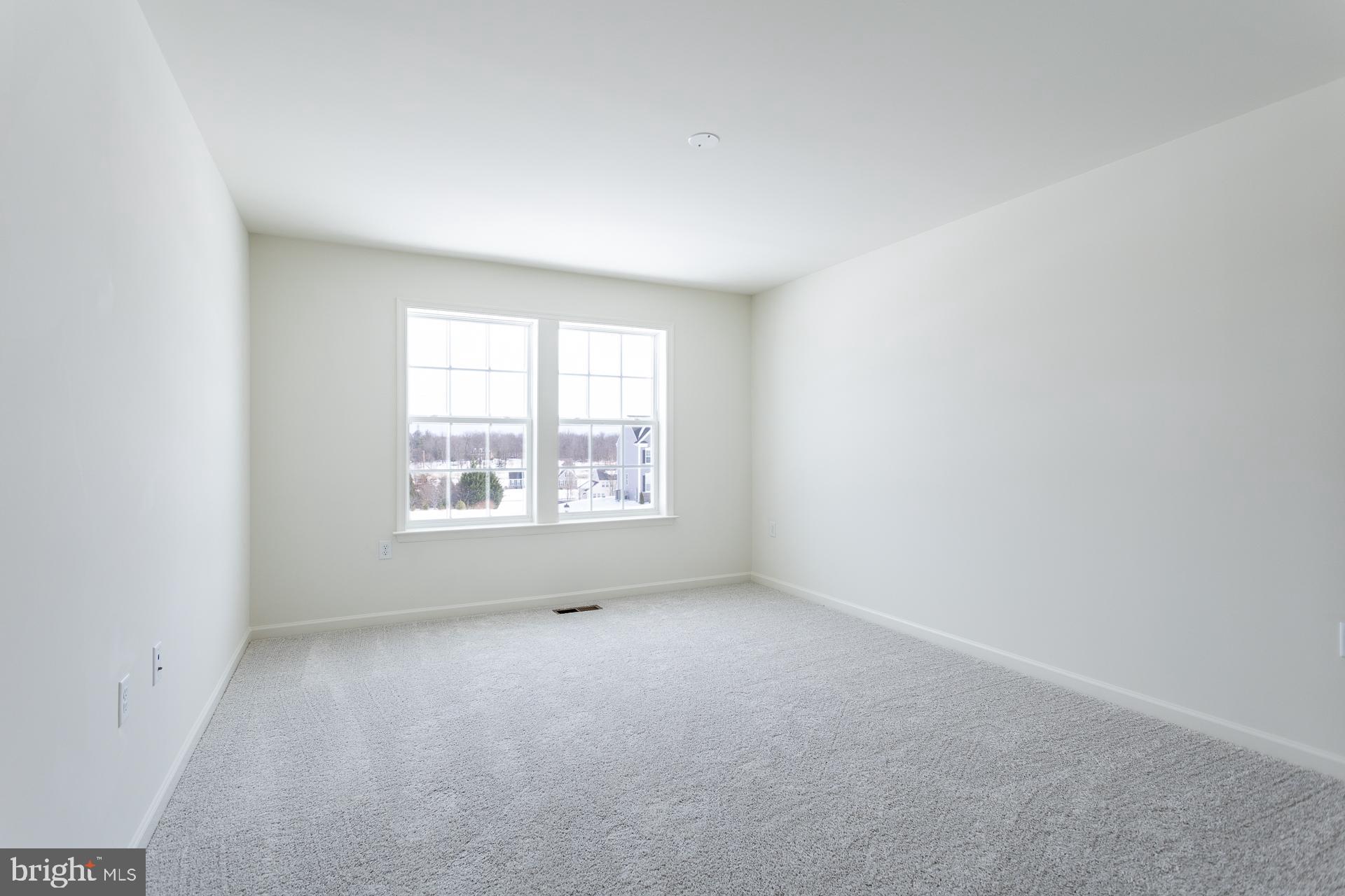 RIDGES OF TUSCARORA - Residential