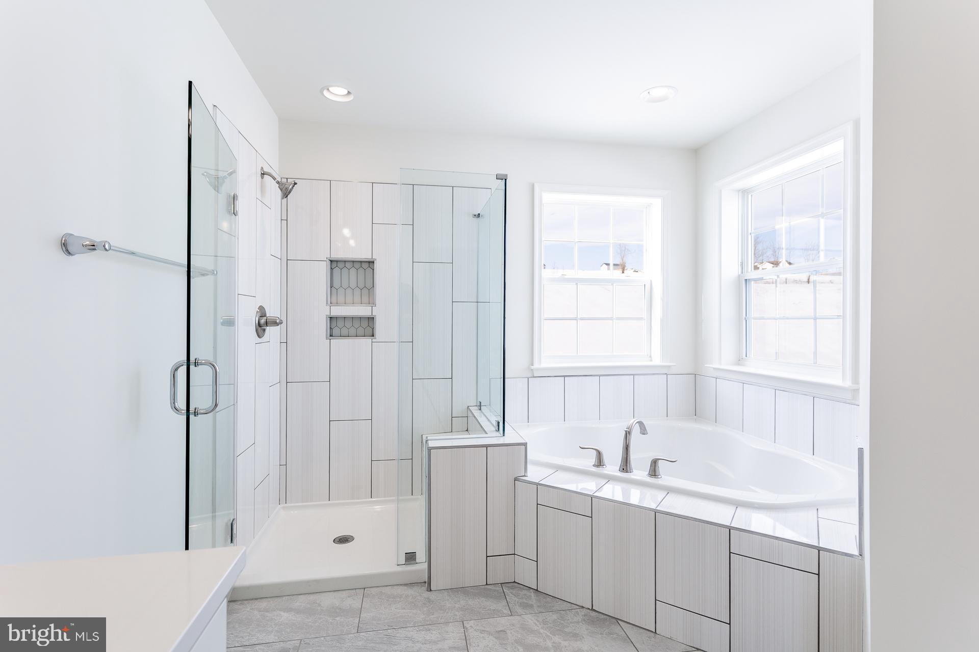 RIDGES OF TUSCARORA - Residential