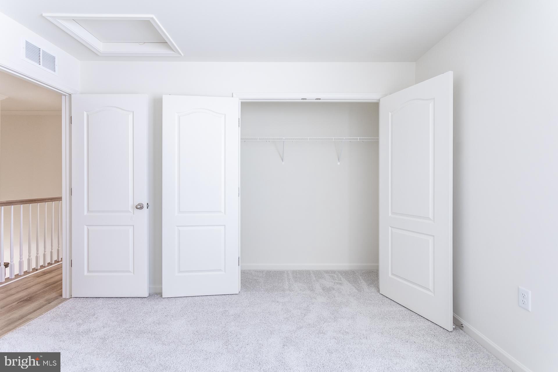 RIDGES OF TUSCARORA - Residential