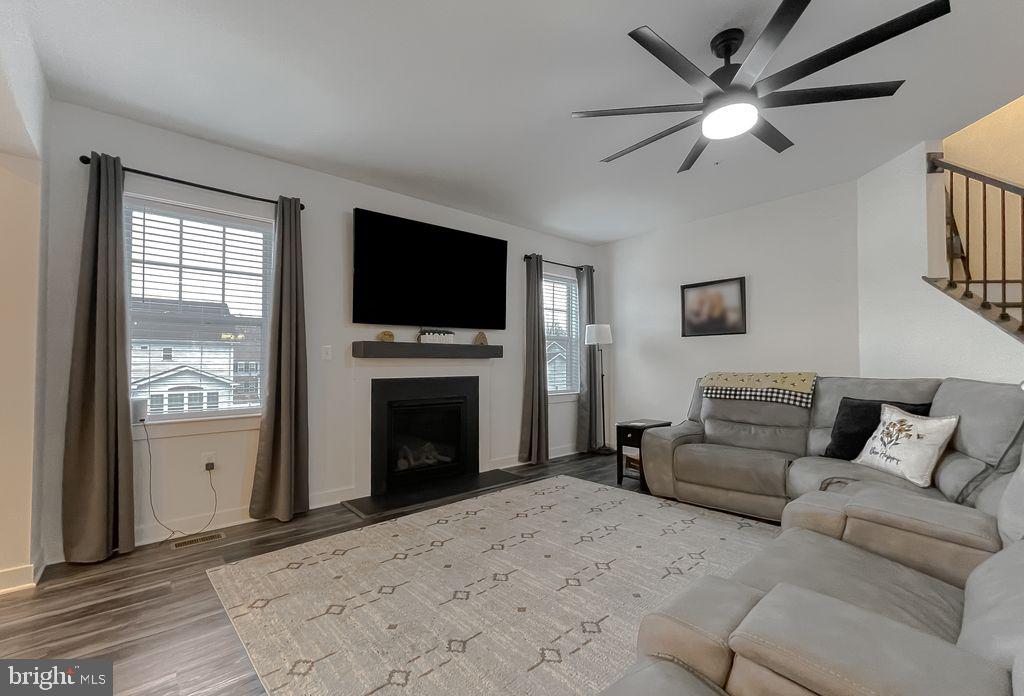 CLARK'S REST - Residential