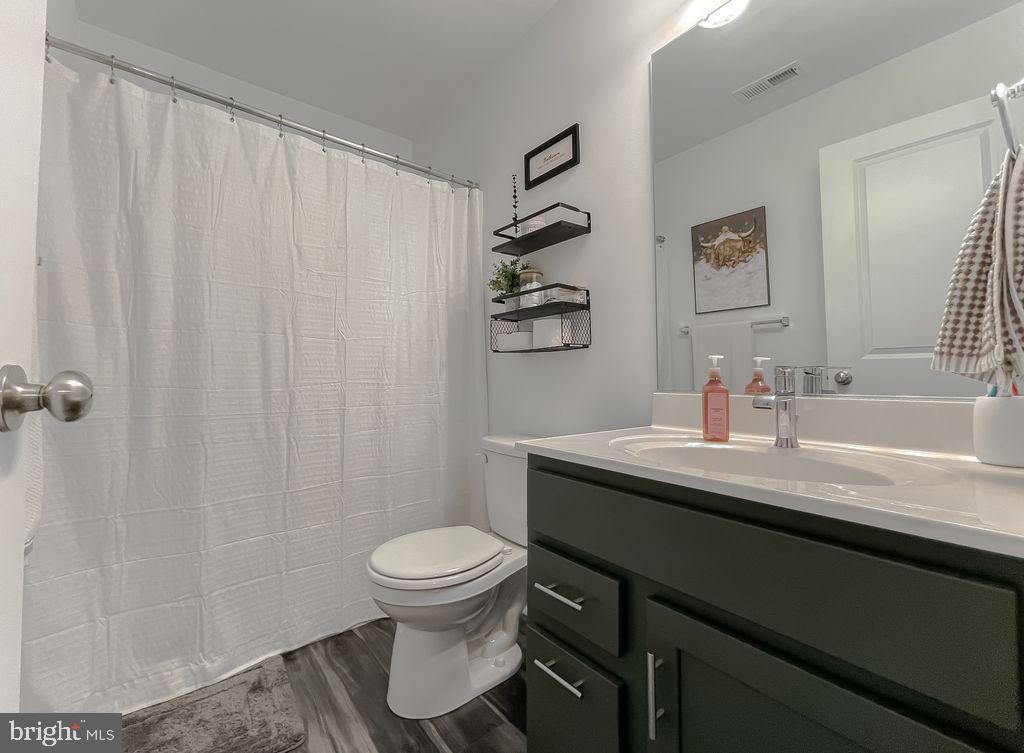 CLARK'S REST - Residential