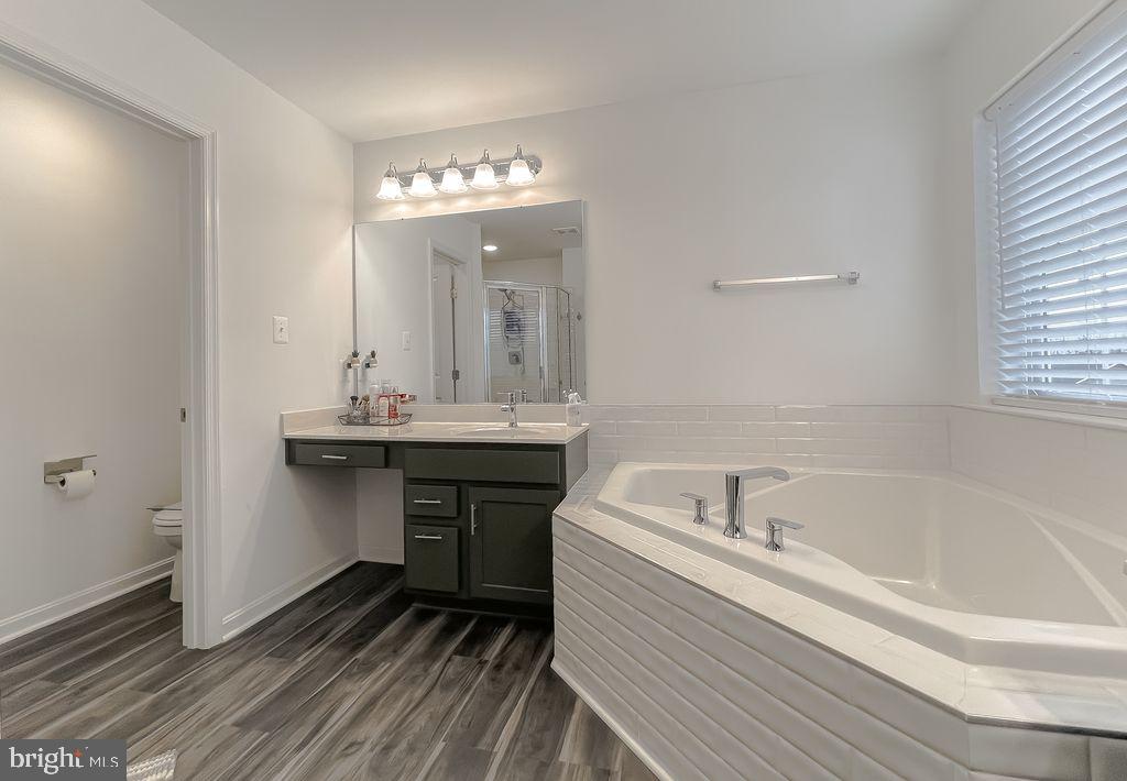 CLARK'S REST - Residential