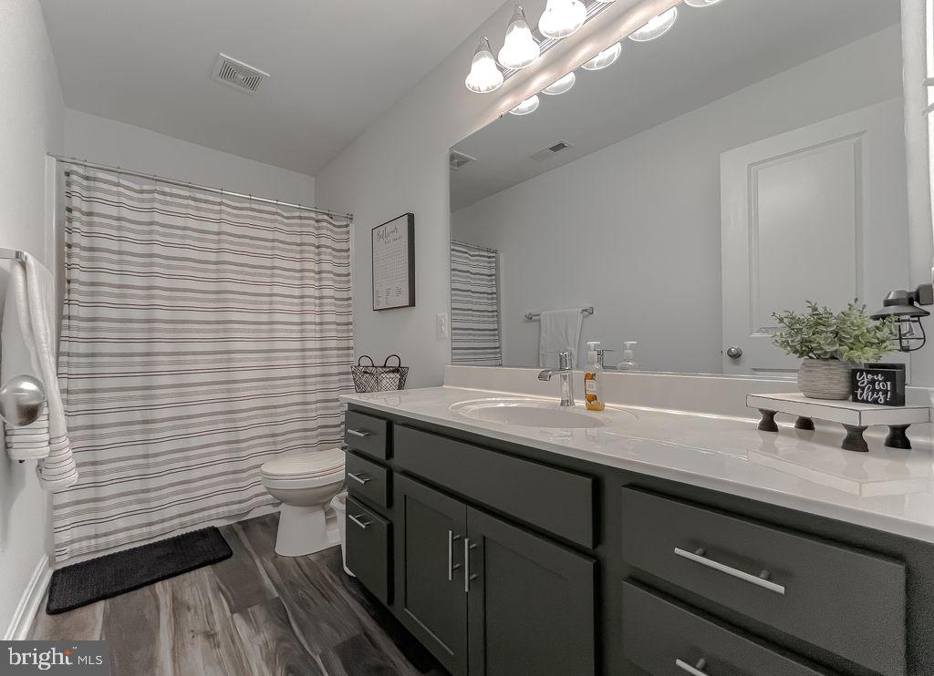 CLARK'S REST - Residential