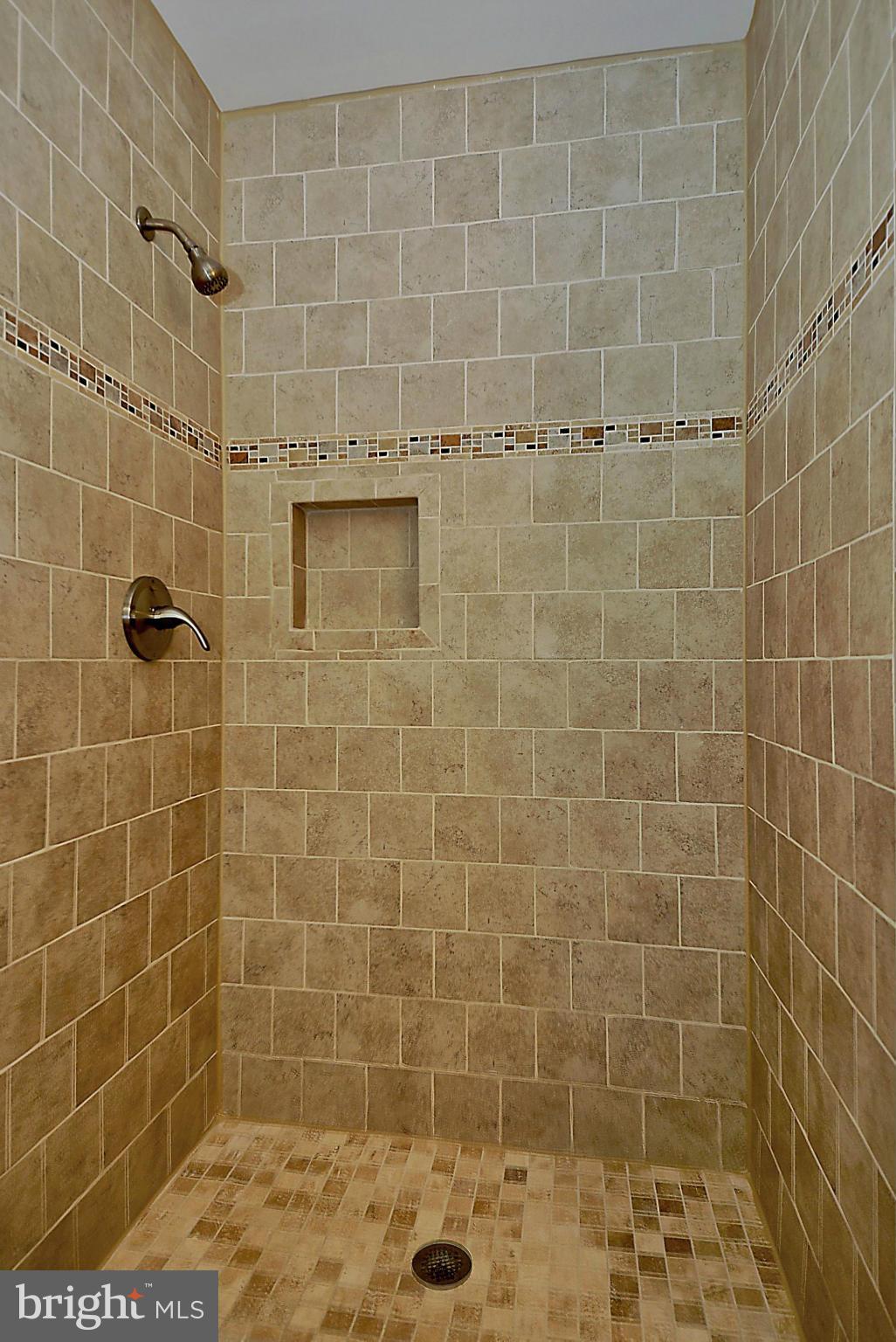 FOREST GLEN PARK - Residential