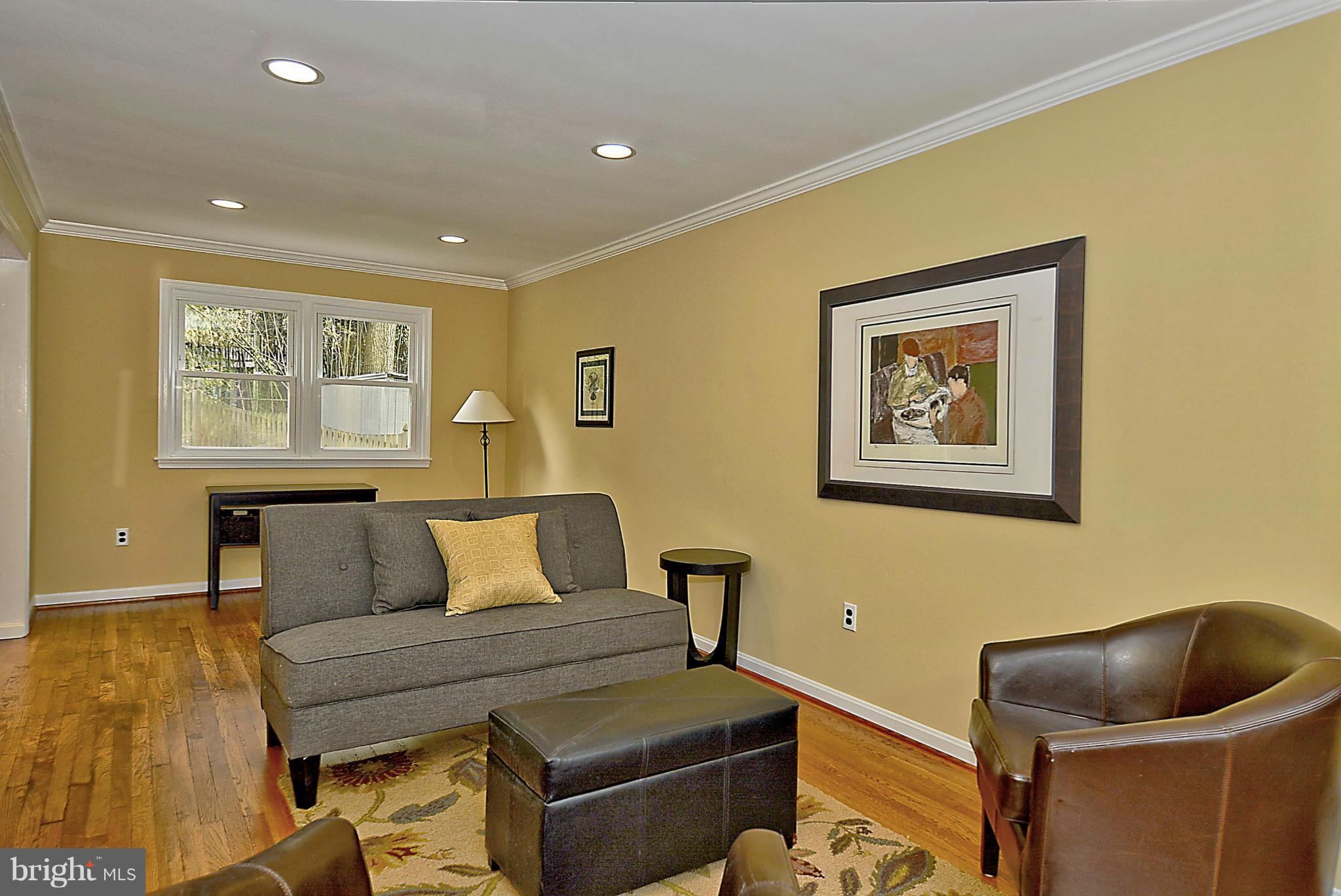 FOREST GLEN PARK - Residential