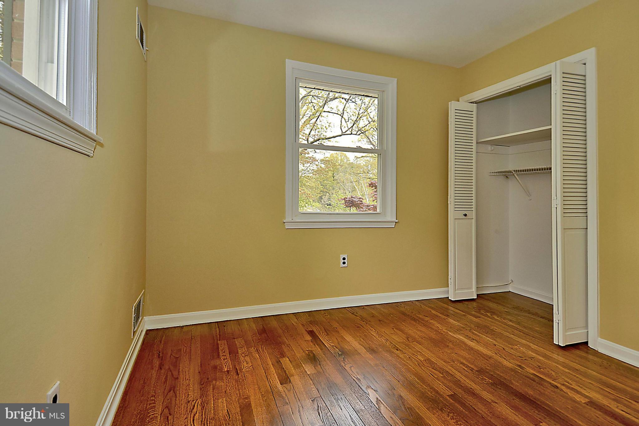 FOREST GLEN PARK - Residential