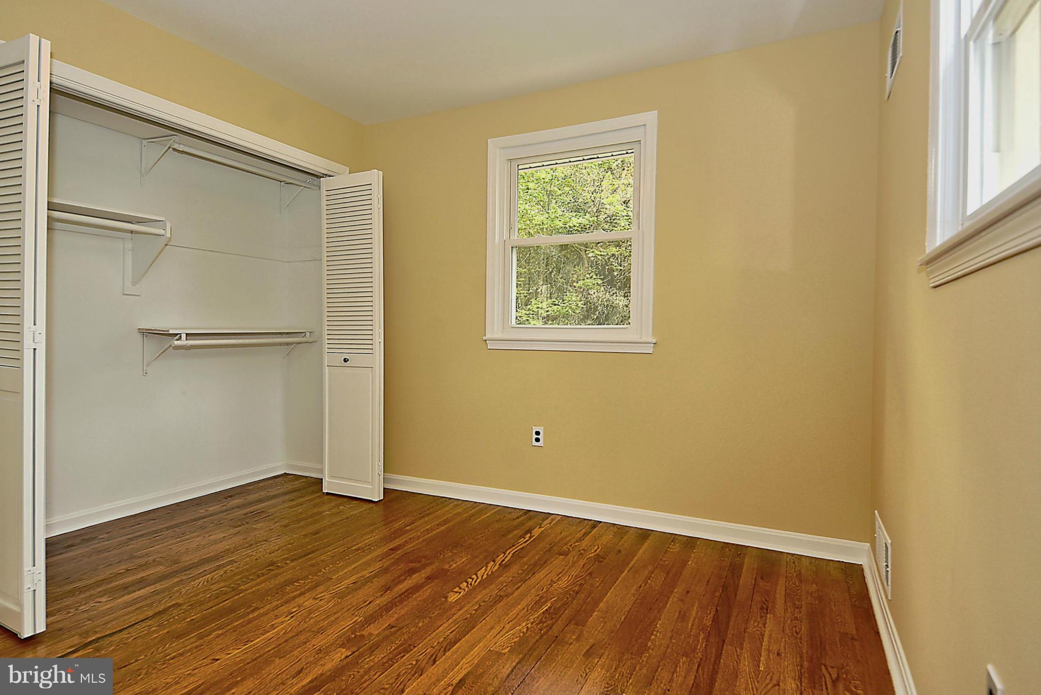 FOREST GLEN PARK - Residential