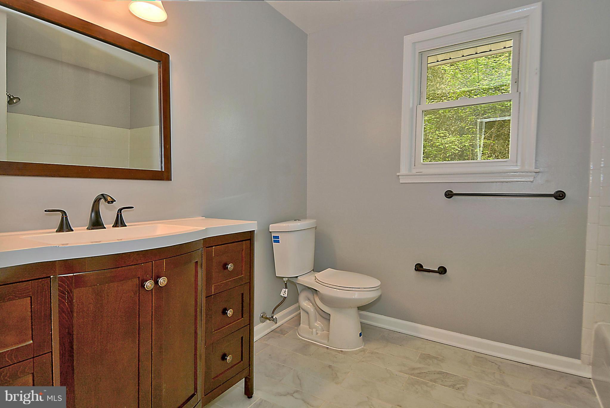 FOREST GLEN PARK - Residential