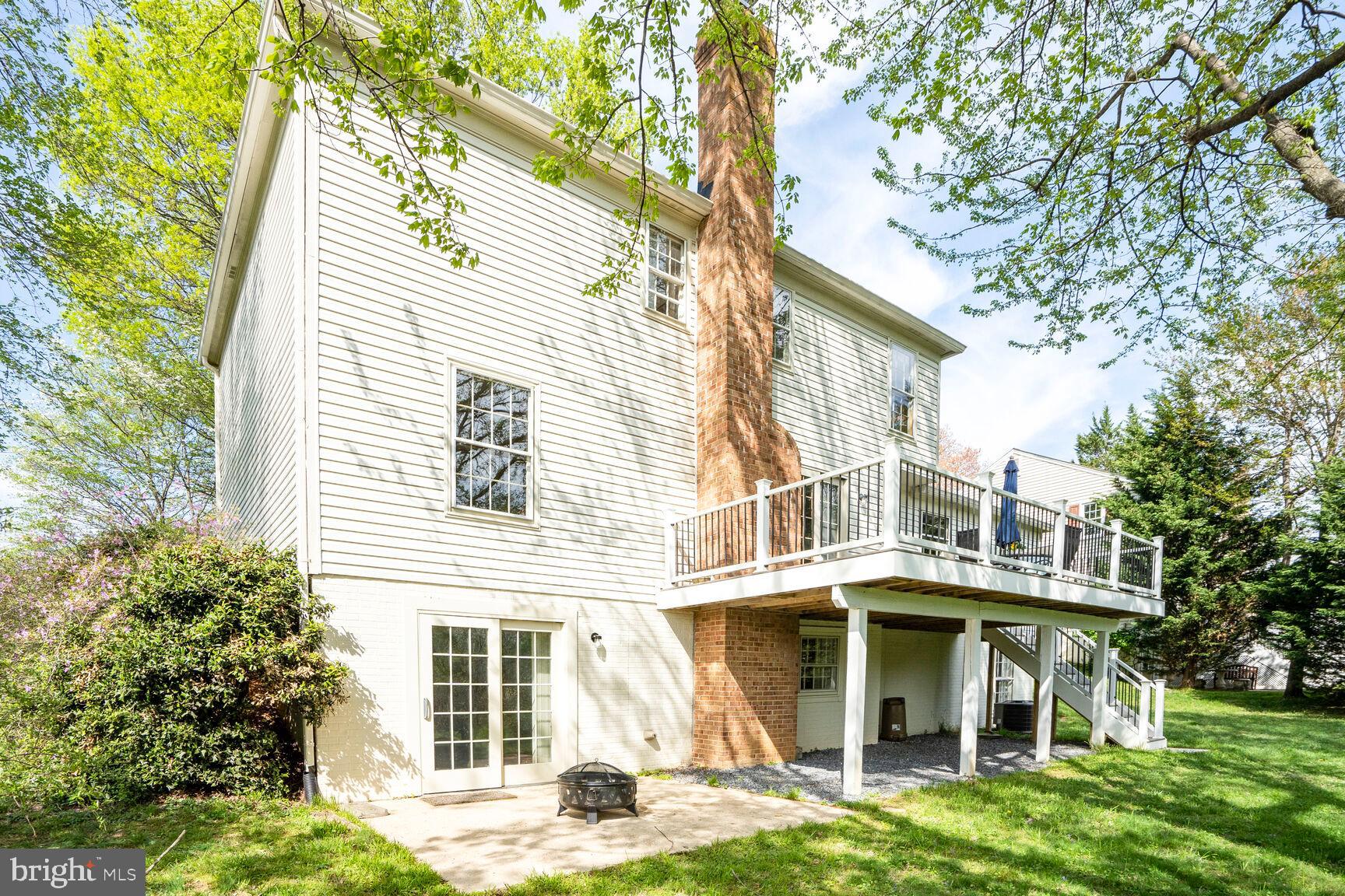 POTOMAC CHASE - Residential