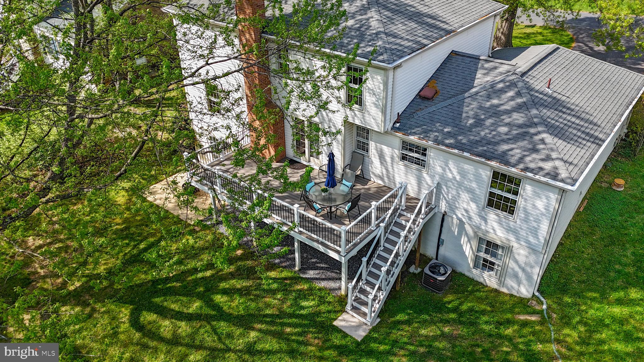 POTOMAC CHASE - Residential