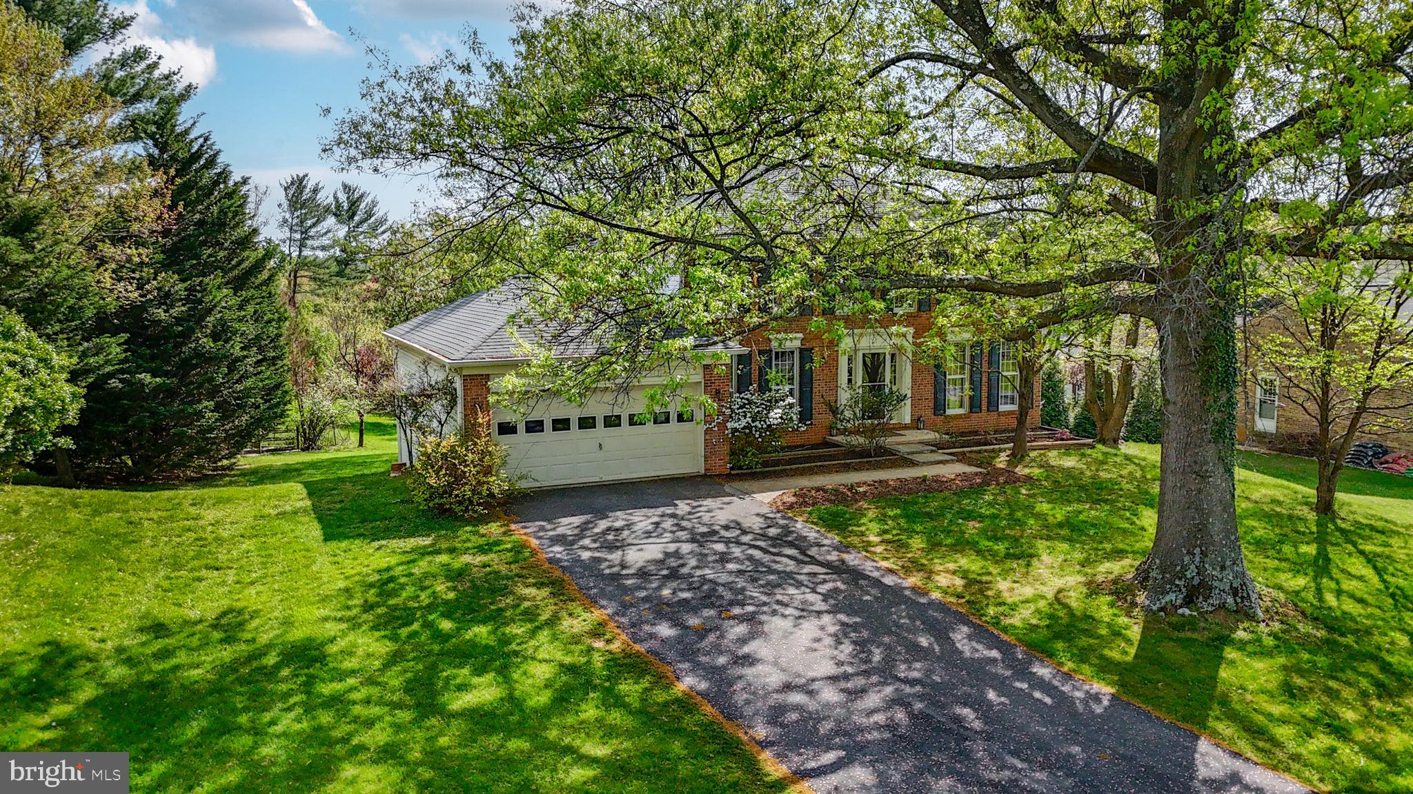 POTOMAC CHASE - Residential