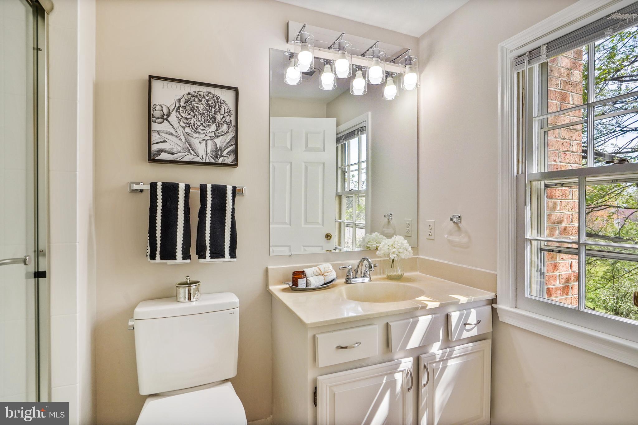 POTOMAC CHASE - Residential